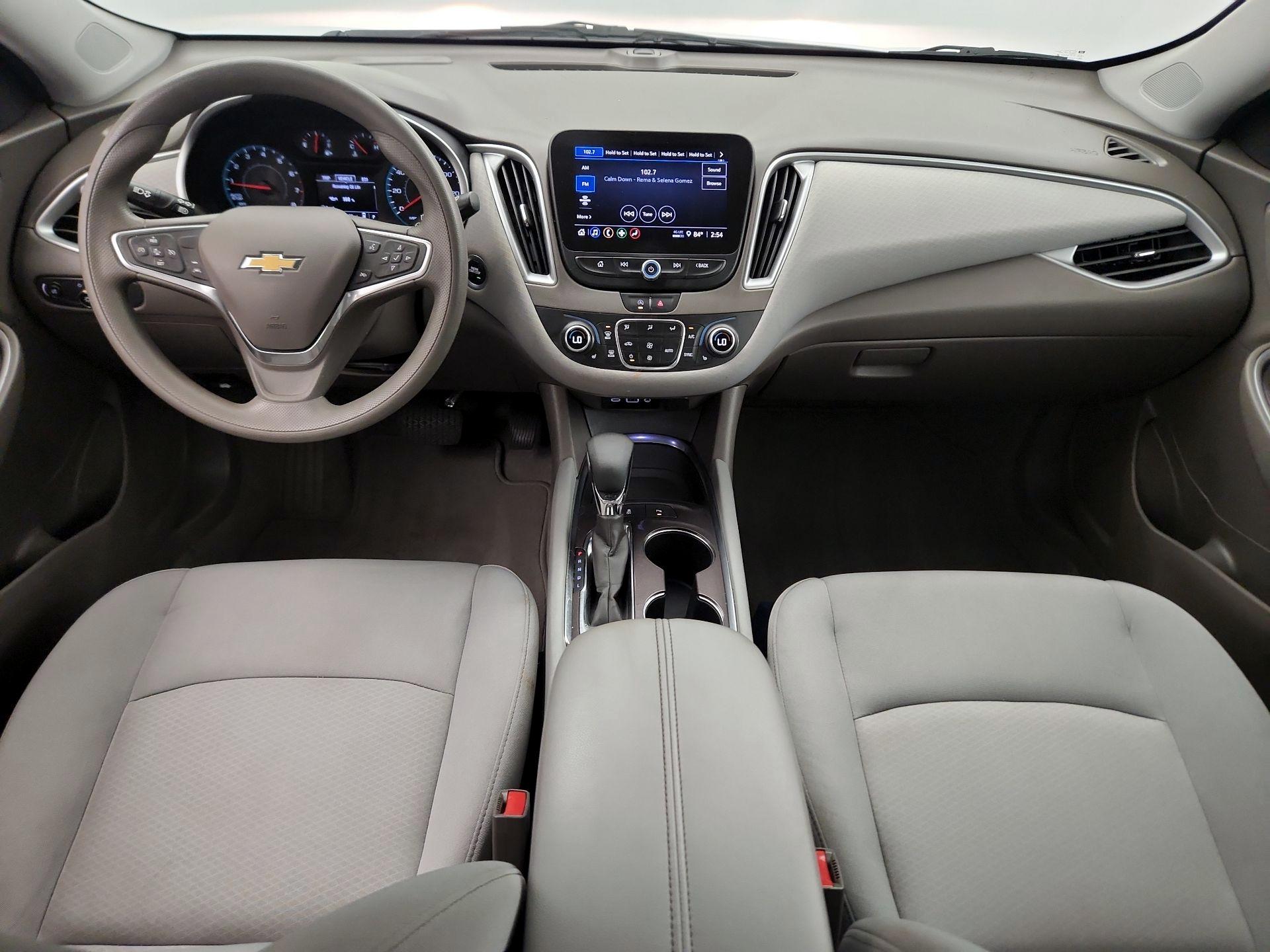 Thumbnail: 2023 Chevrolet Malibu - 9