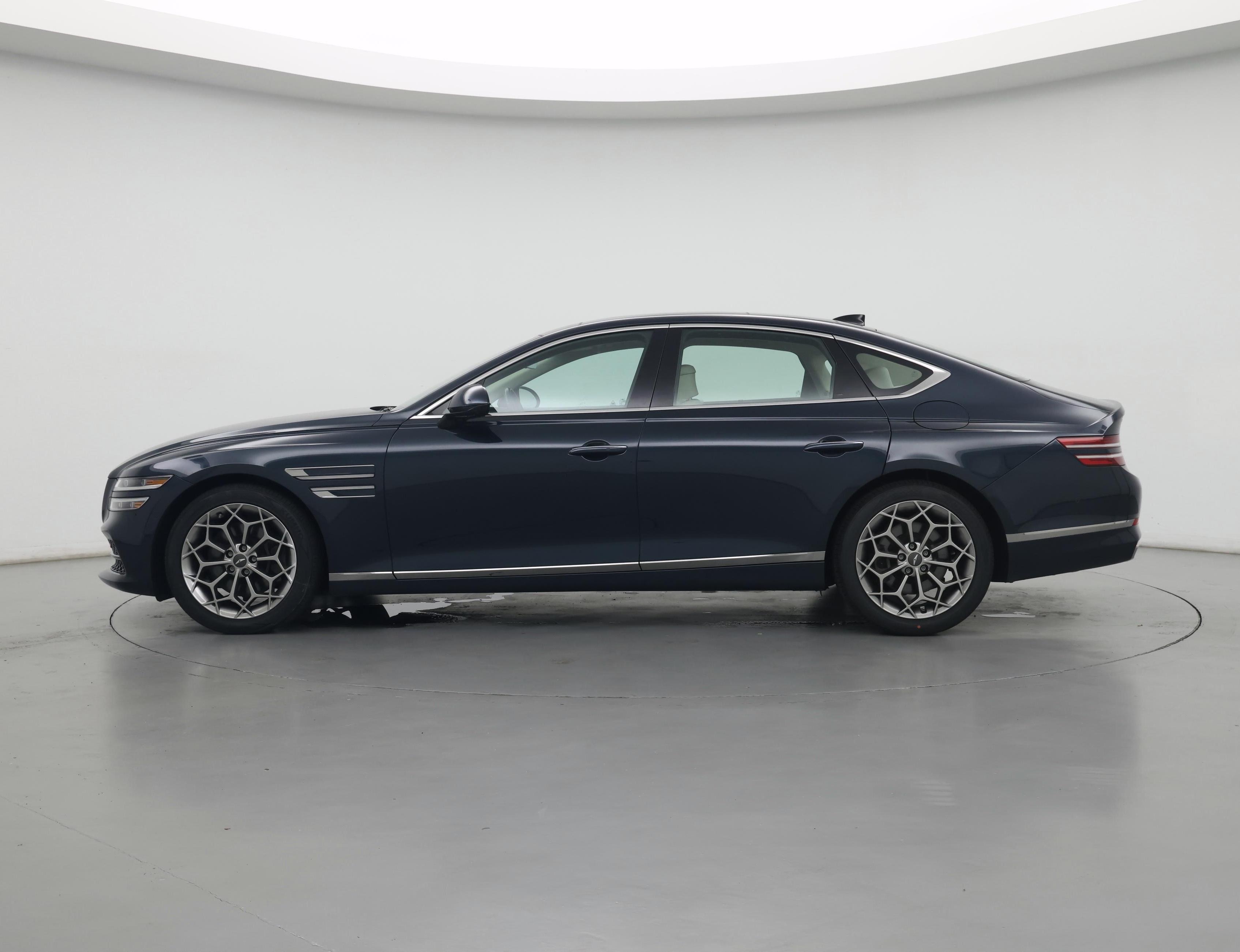 Thumbnail: 2022 Genesis G80 - 3