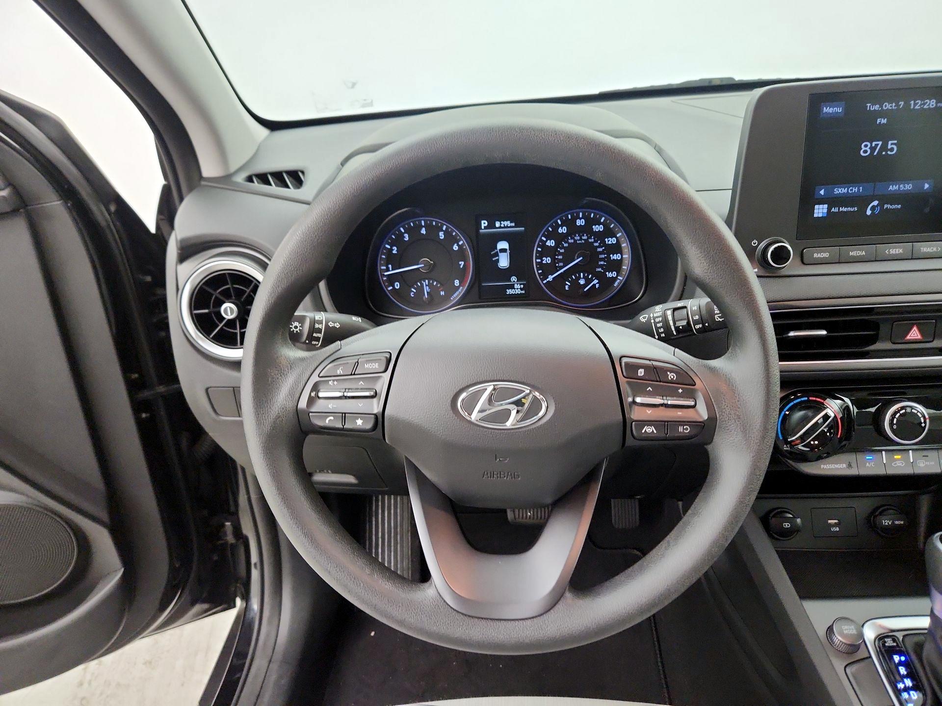 Thumbnail: 2022 Hyundai Kona - 10