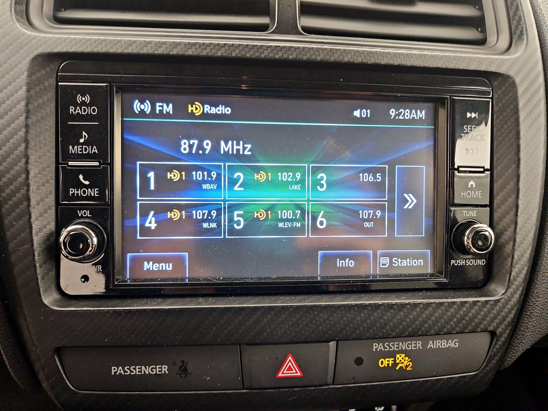 Thumbnail: 2022 Mitsubishi Outlander Sport - 15