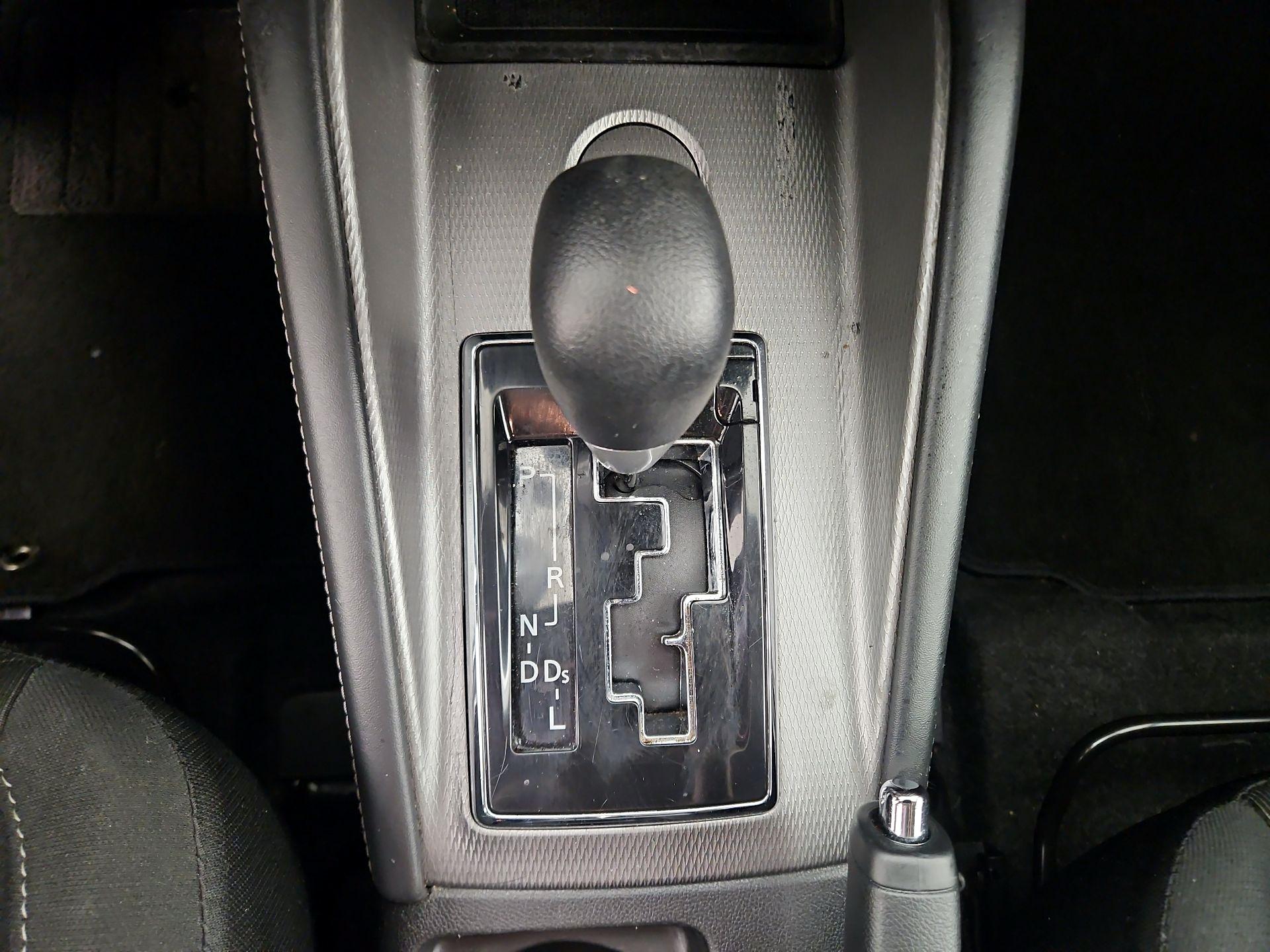 Thumbnail: 2022 Mitsubishi Outlander Sport - 17