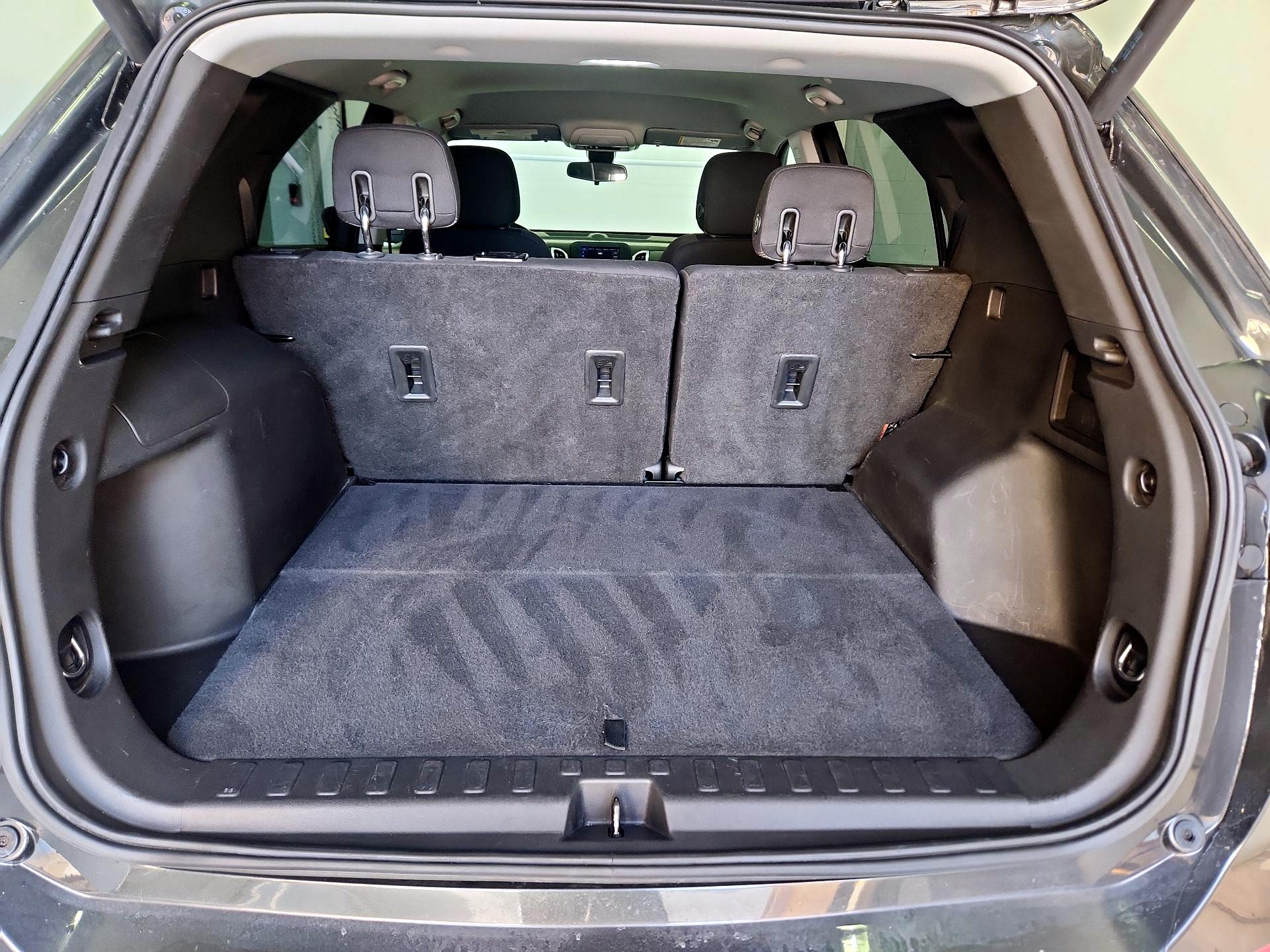 Thumbnail: 2020 Chevrolet Equinox - 20