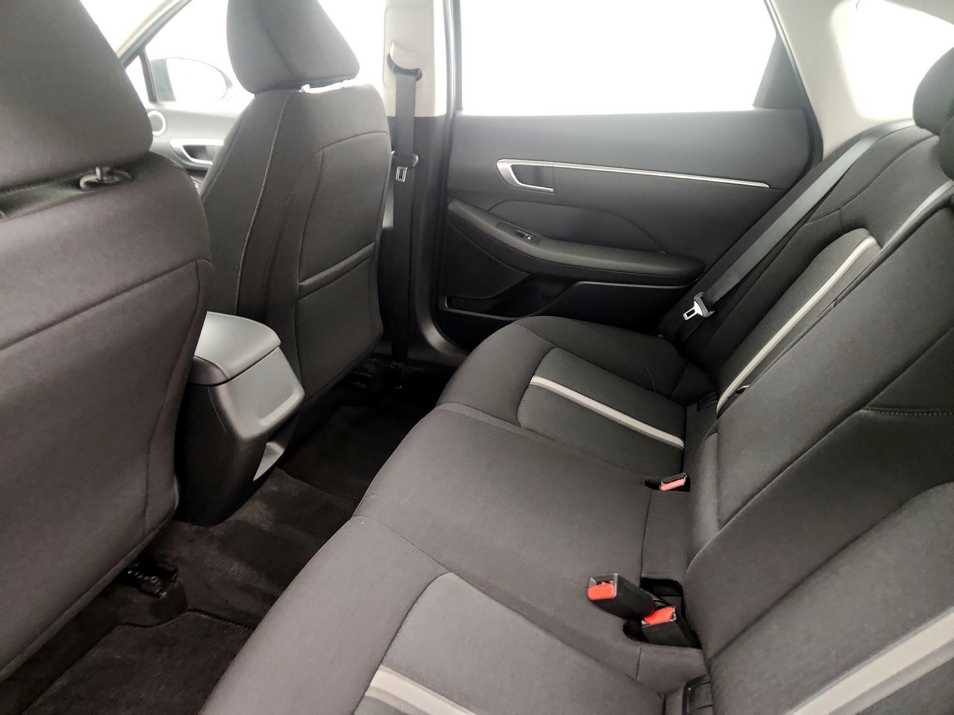 Thumbnail: 2022 Hyundai Sonata - 19