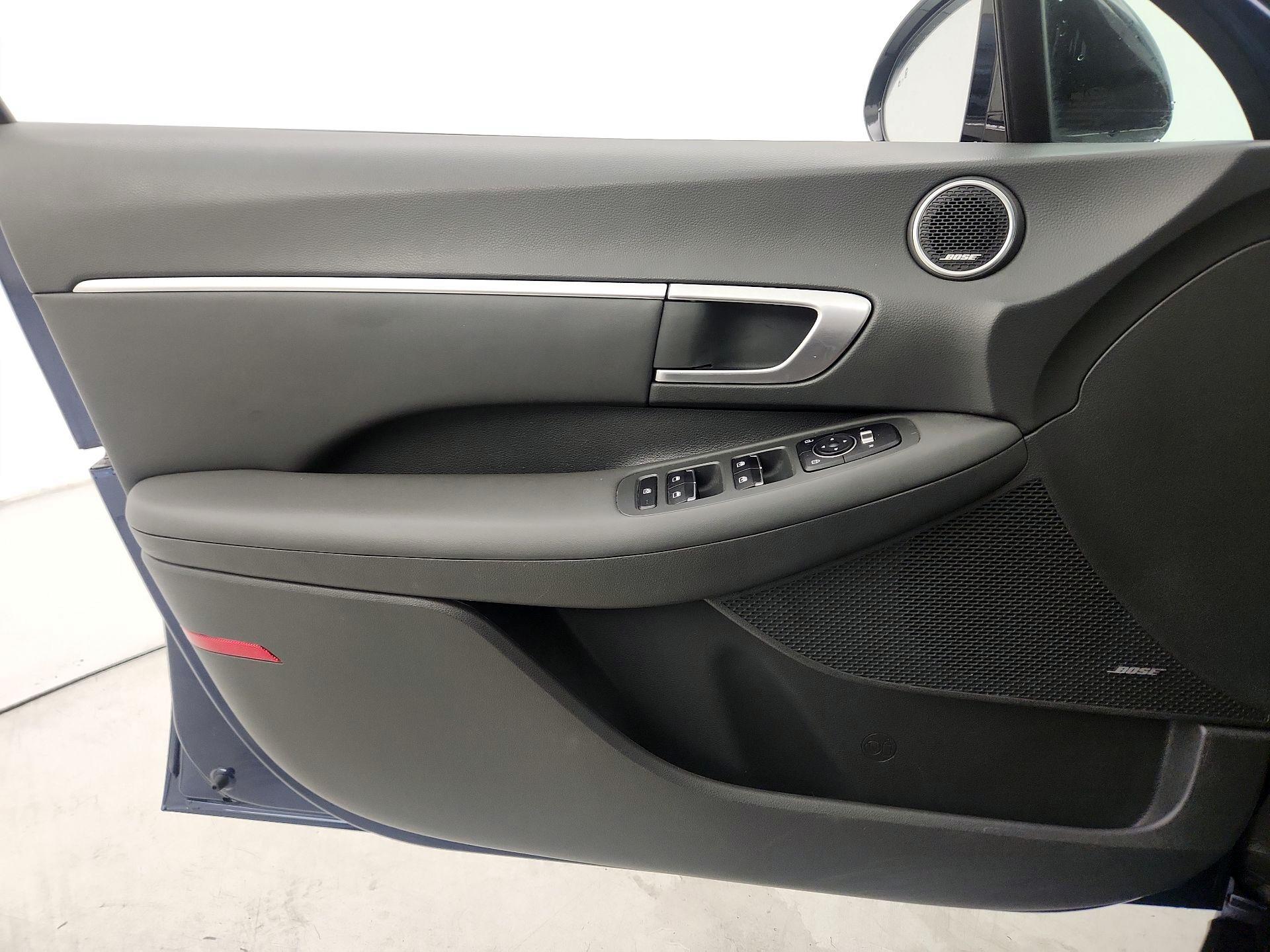 Thumbnail: 2022 Hyundai Sonata - 12