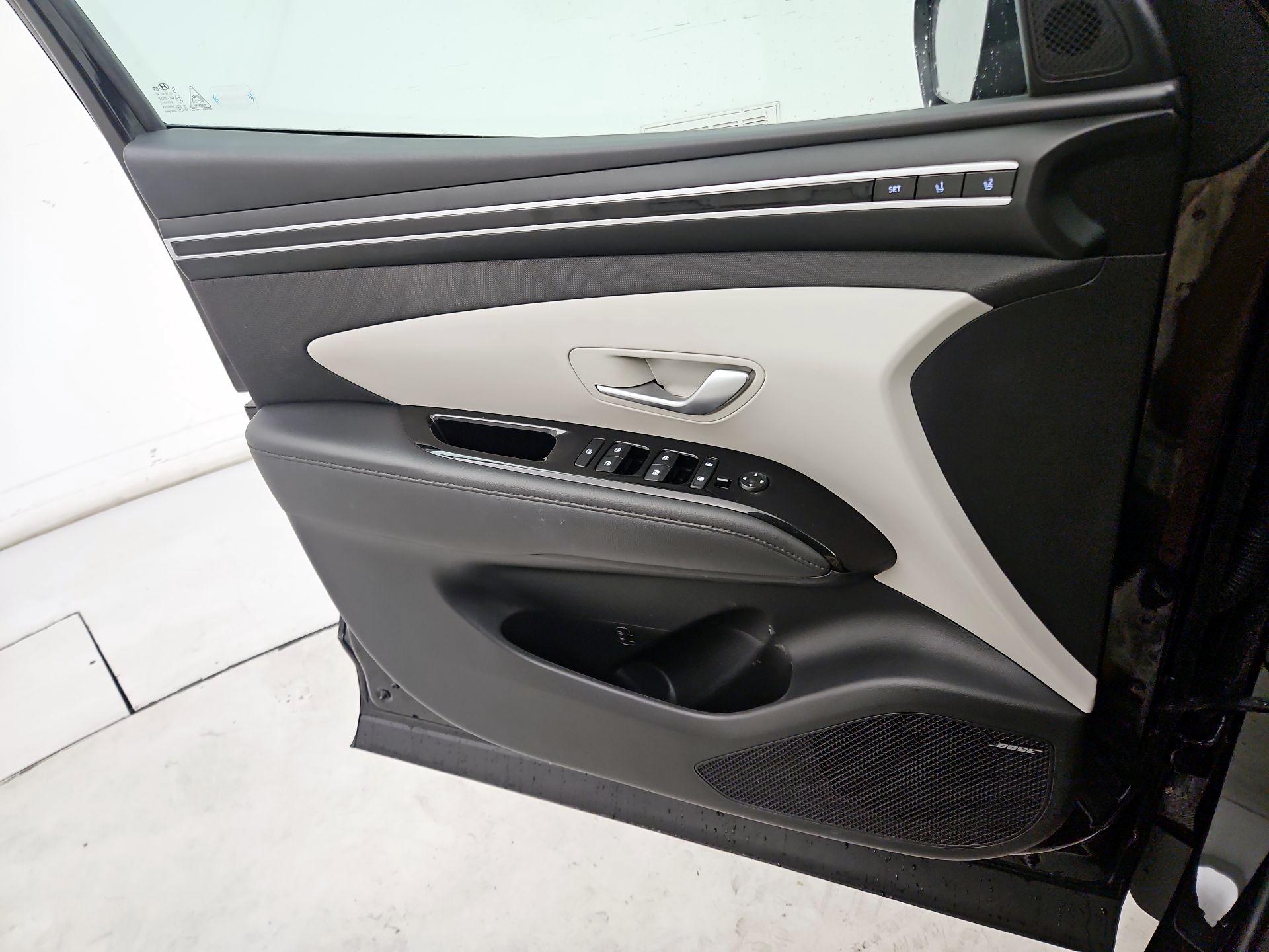 Thumbnail: 2022 Hyundai Tucson - 12