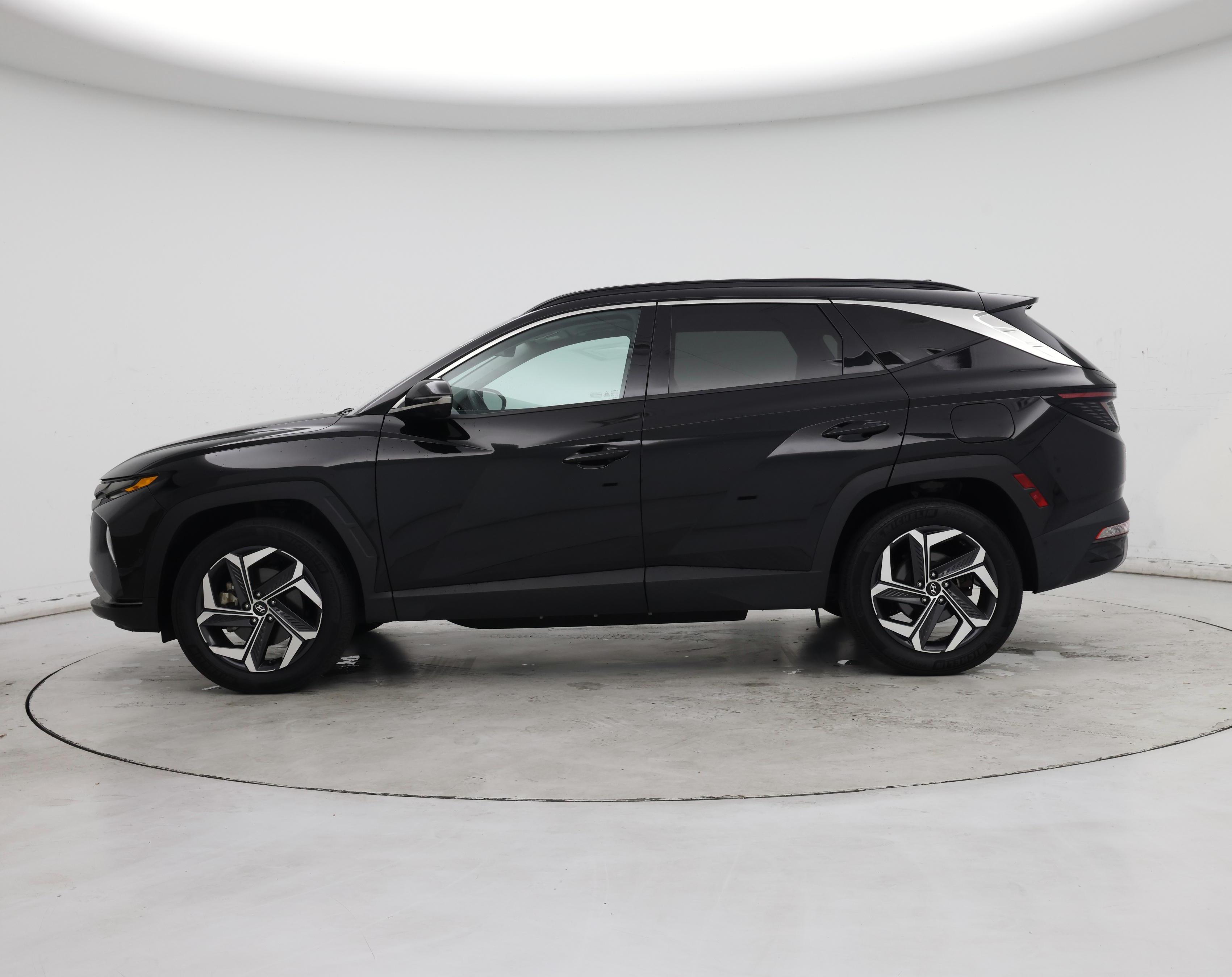 Thumbnail: 2022 Hyundai Tucson - 3
