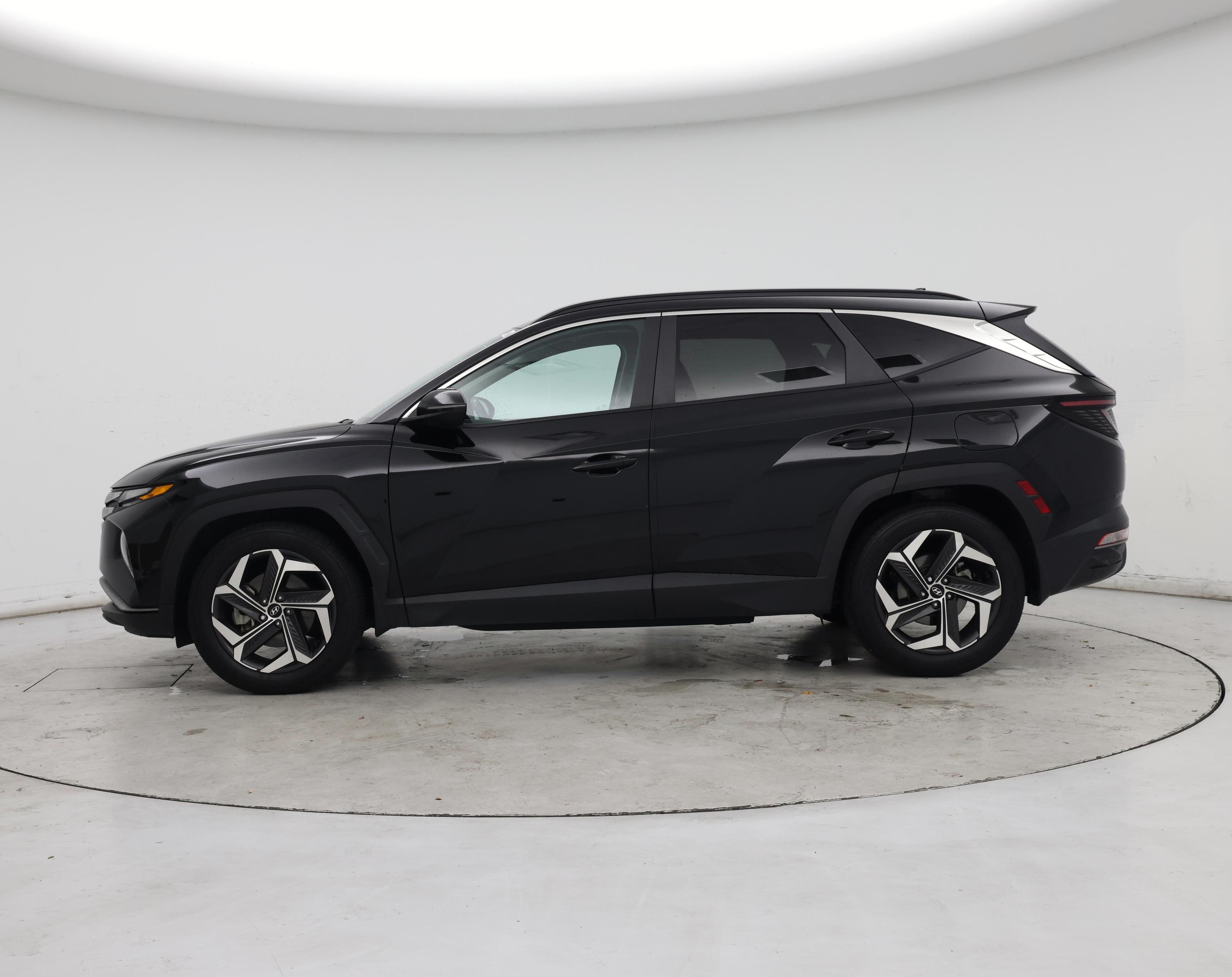 Thumbnail: 2023 Hyundai Tucson - 3