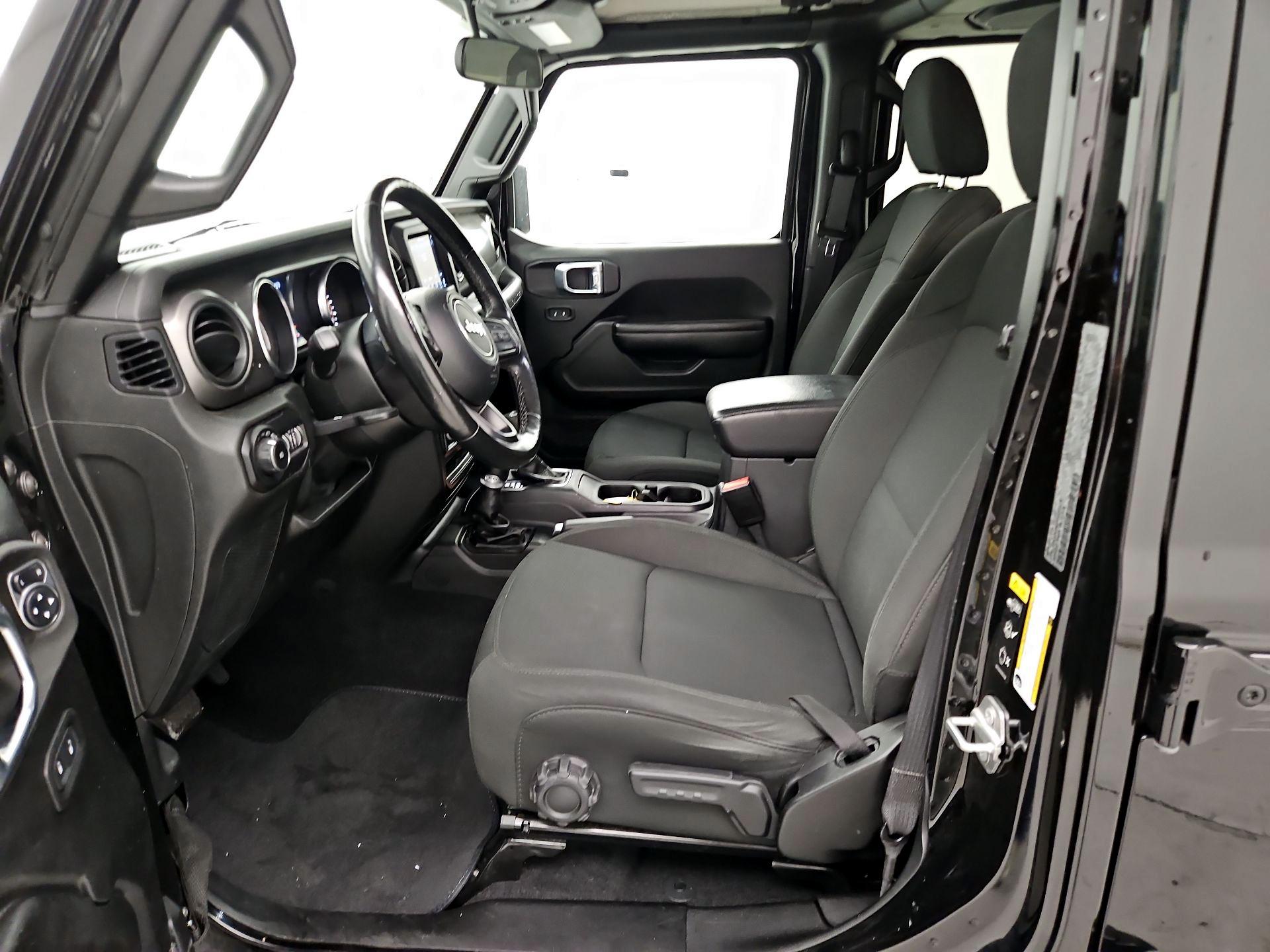 Thumbnail: 2021 Jeep Wrangler - 9