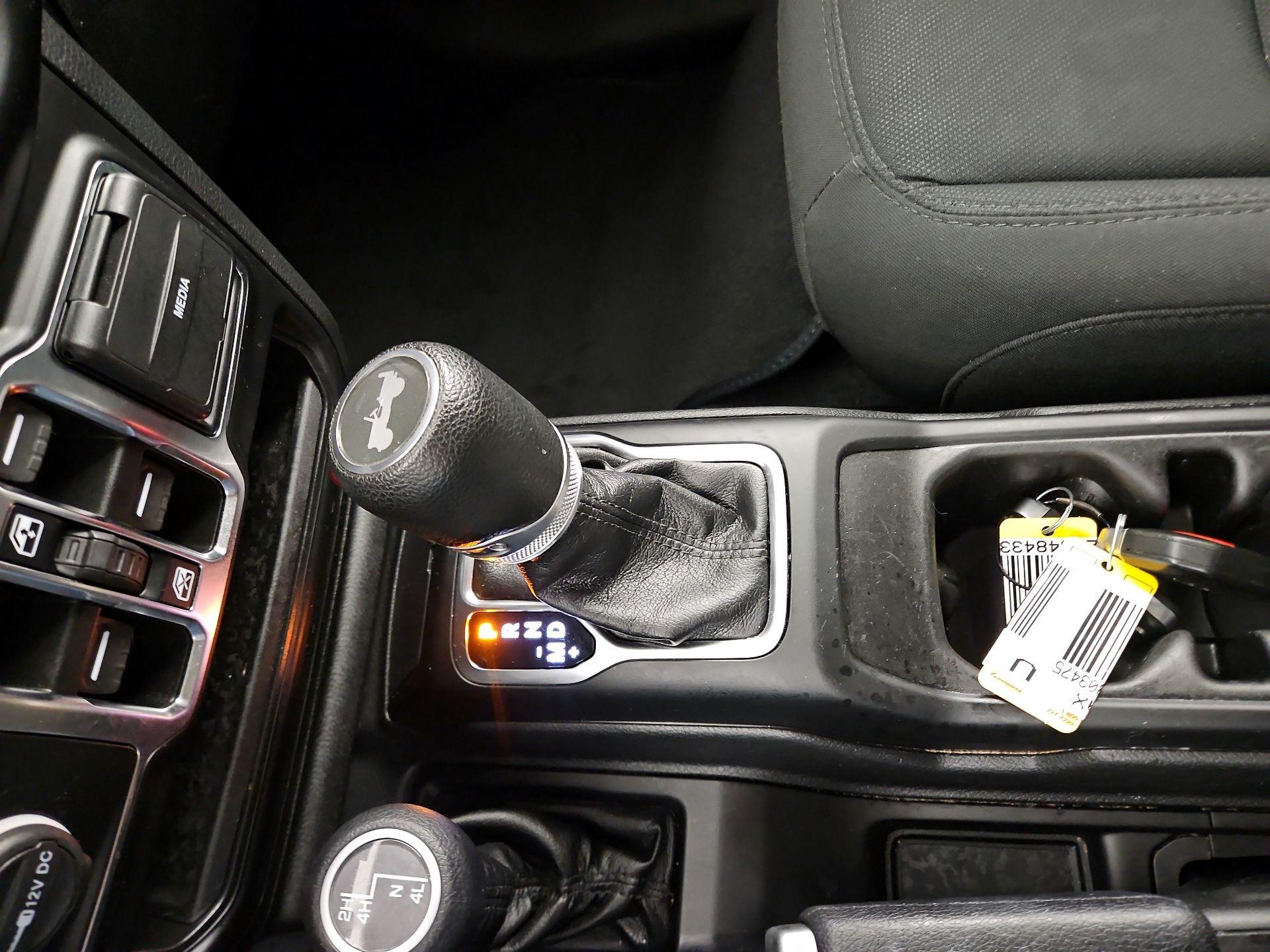 Thumbnail: 2021 Jeep Wrangler - 15