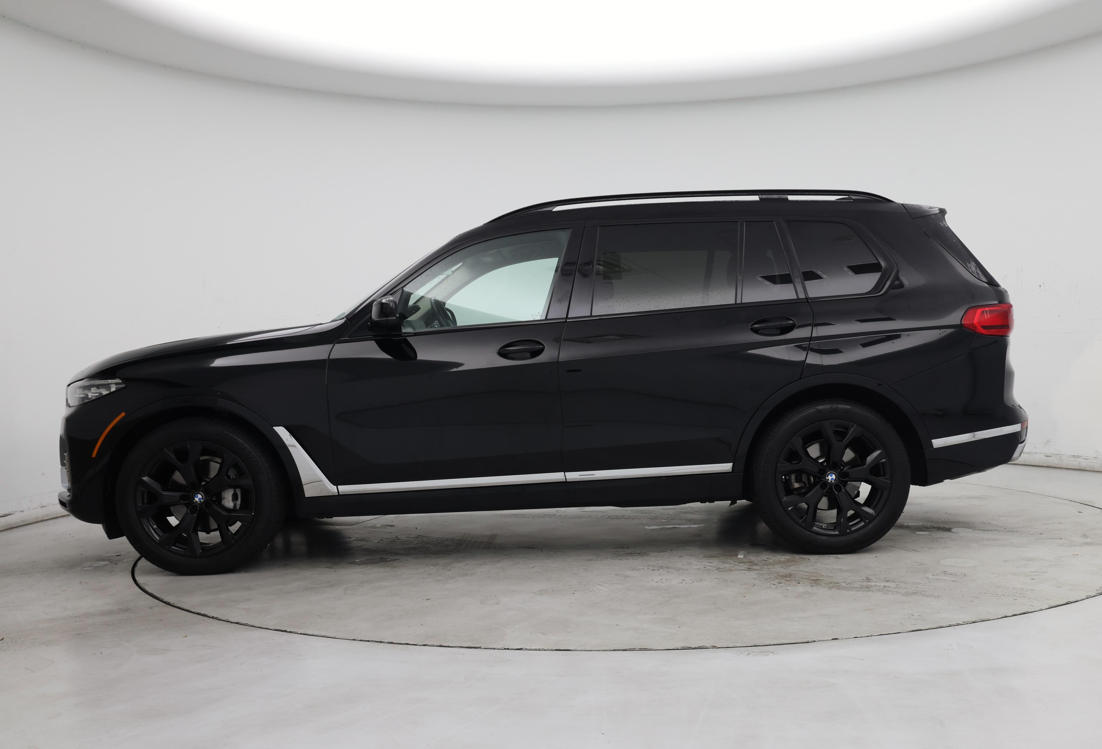 Thumbnail: 2022 BMW X7 - 3