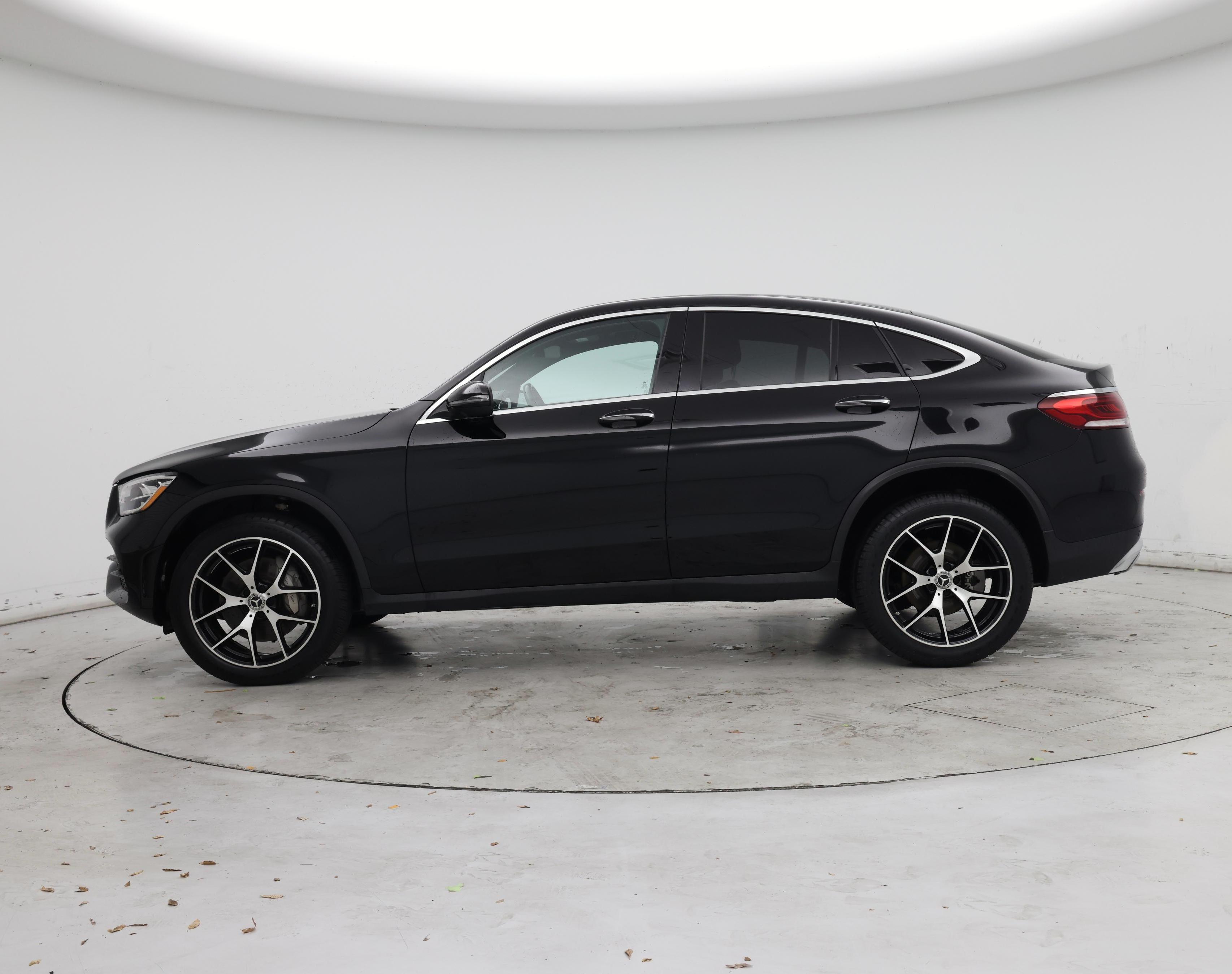 Thumbnail: 2022 Mercedes-Benz GLC - 3