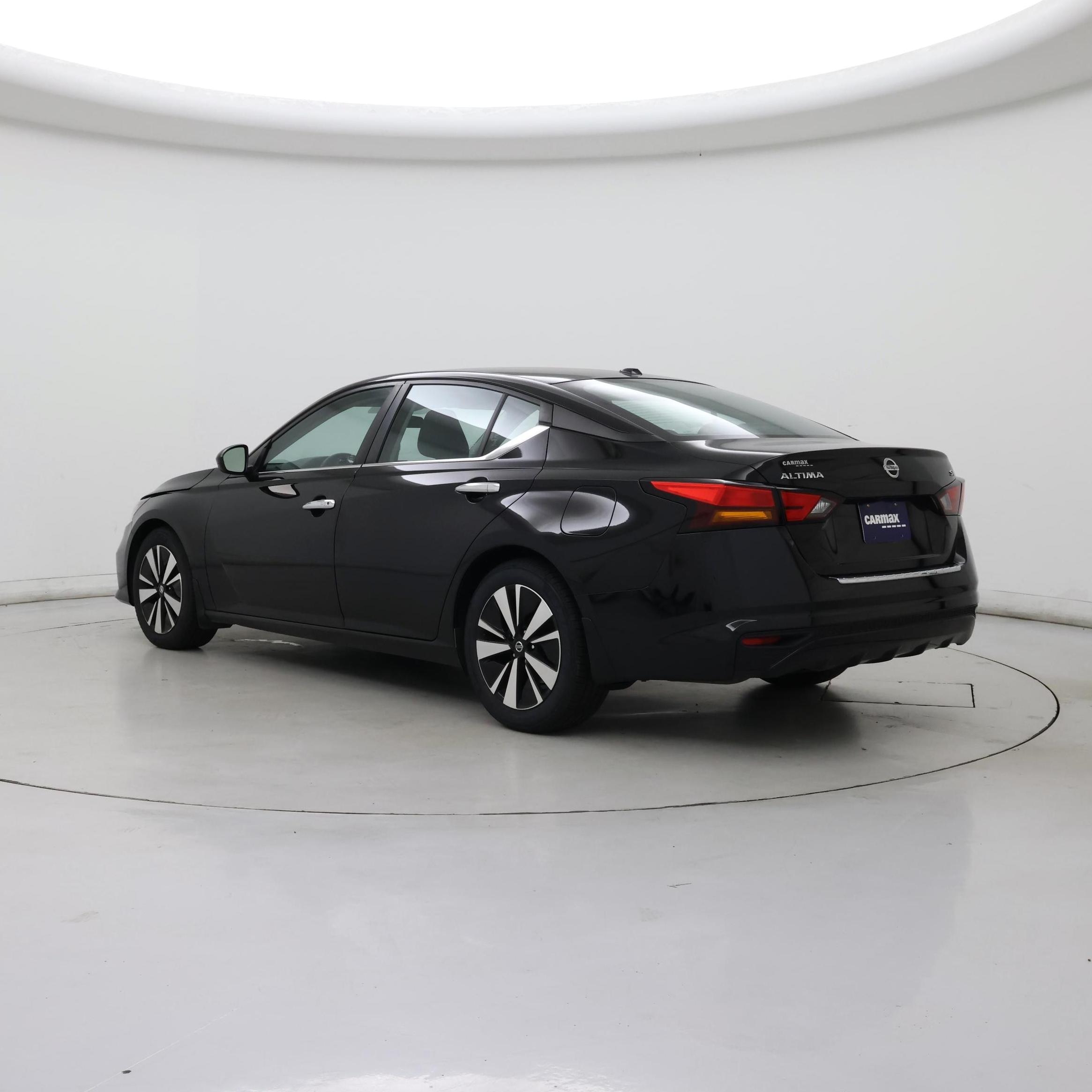 Thumbnail: 2022 Nissan Altima - 2