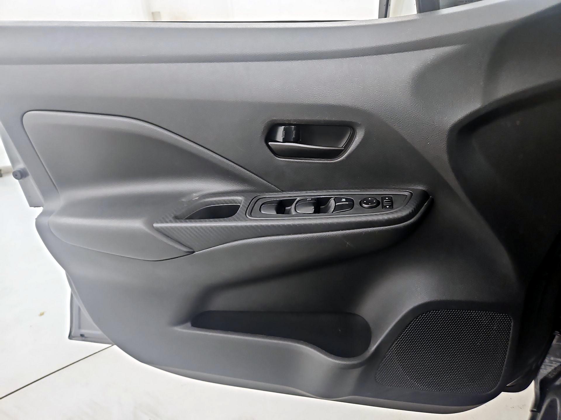 Thumbnail: 2021 Nissan Versa - 12