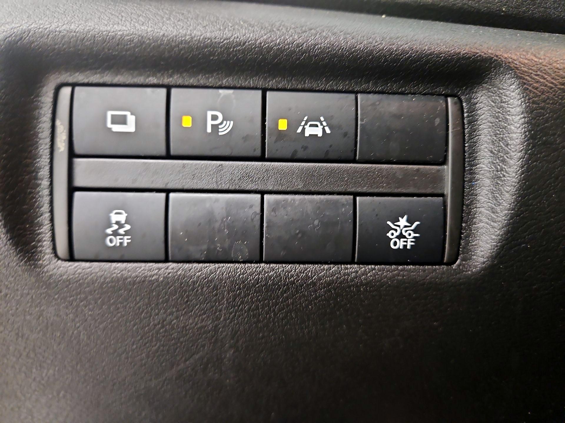 Thumbnail: 2021 Nissan Versa - 13