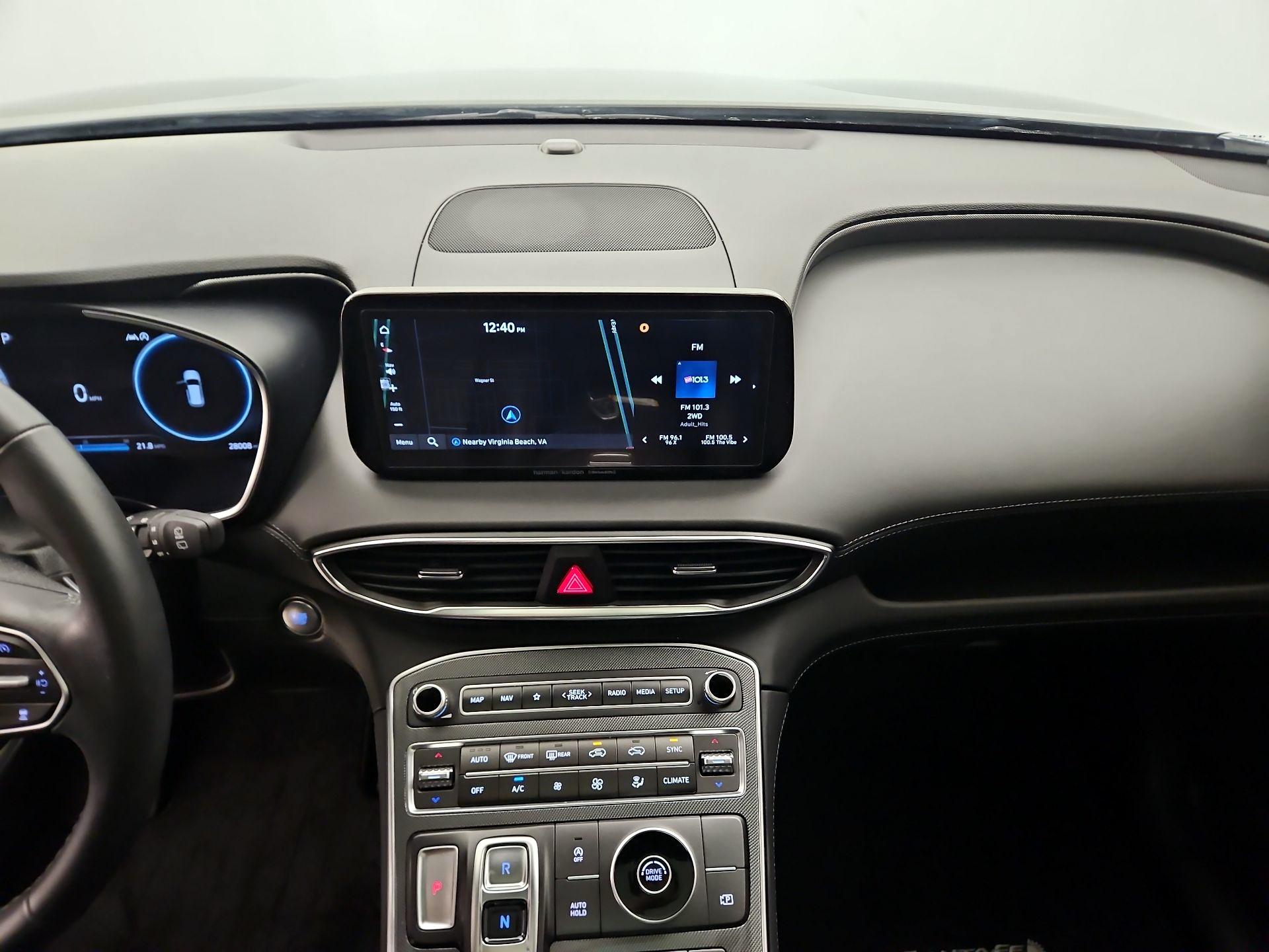 Thumbnail: 2023 Hyundai Santa Fe - 9