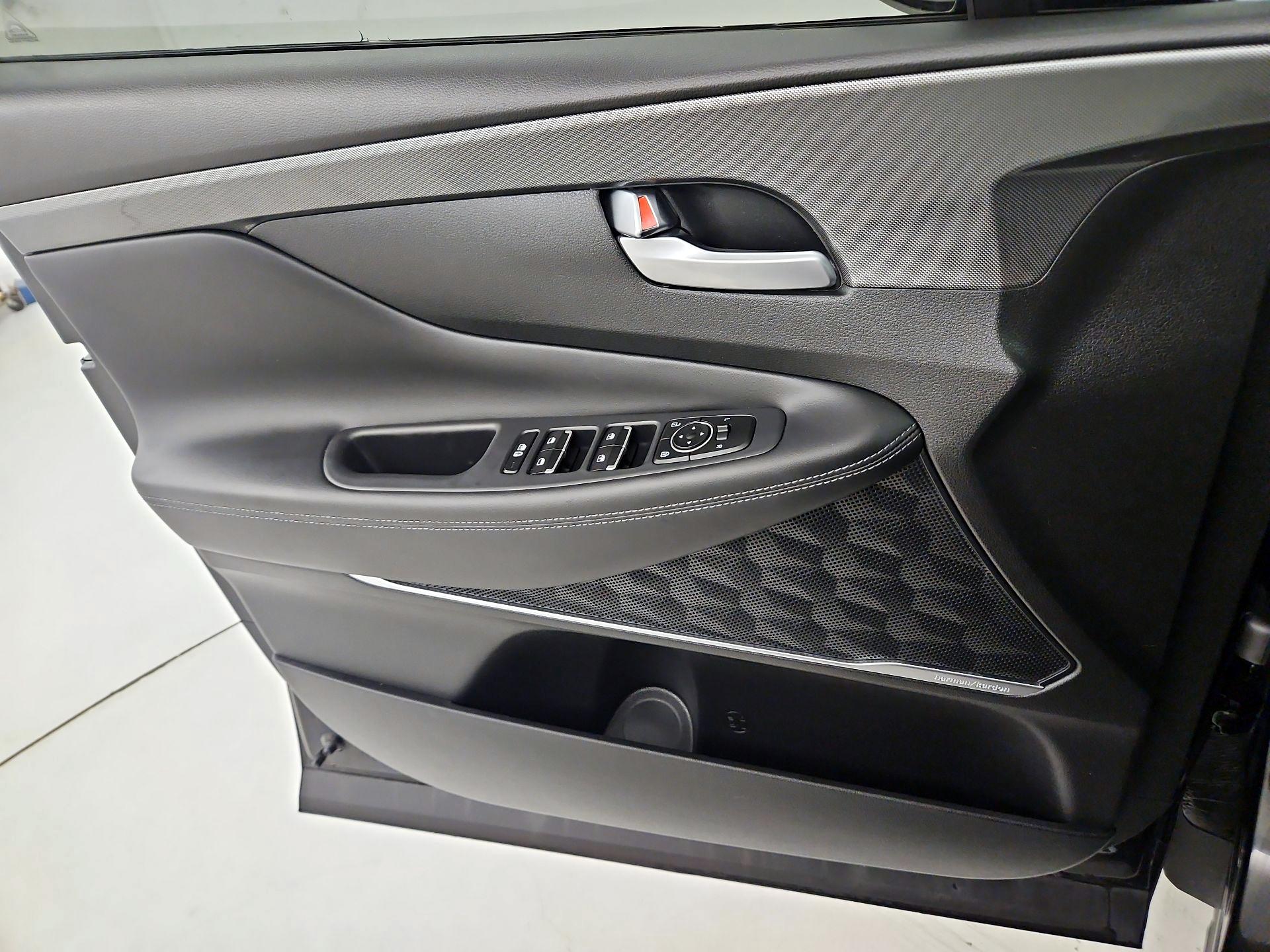 Thumbnail: 2023 Hyundai Santa Fe - 12