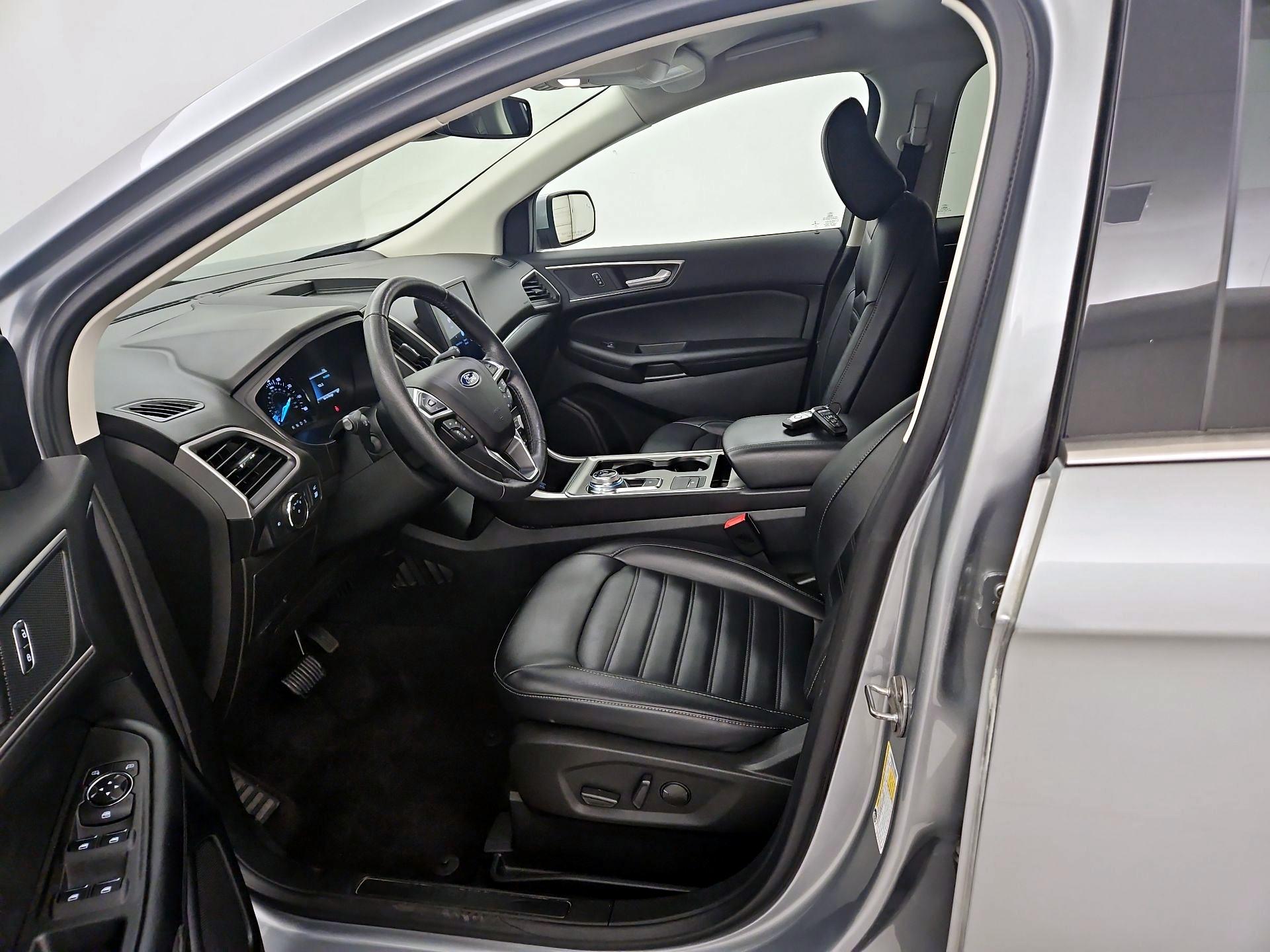 Thumbnail: 2022 Ford Edge - 11