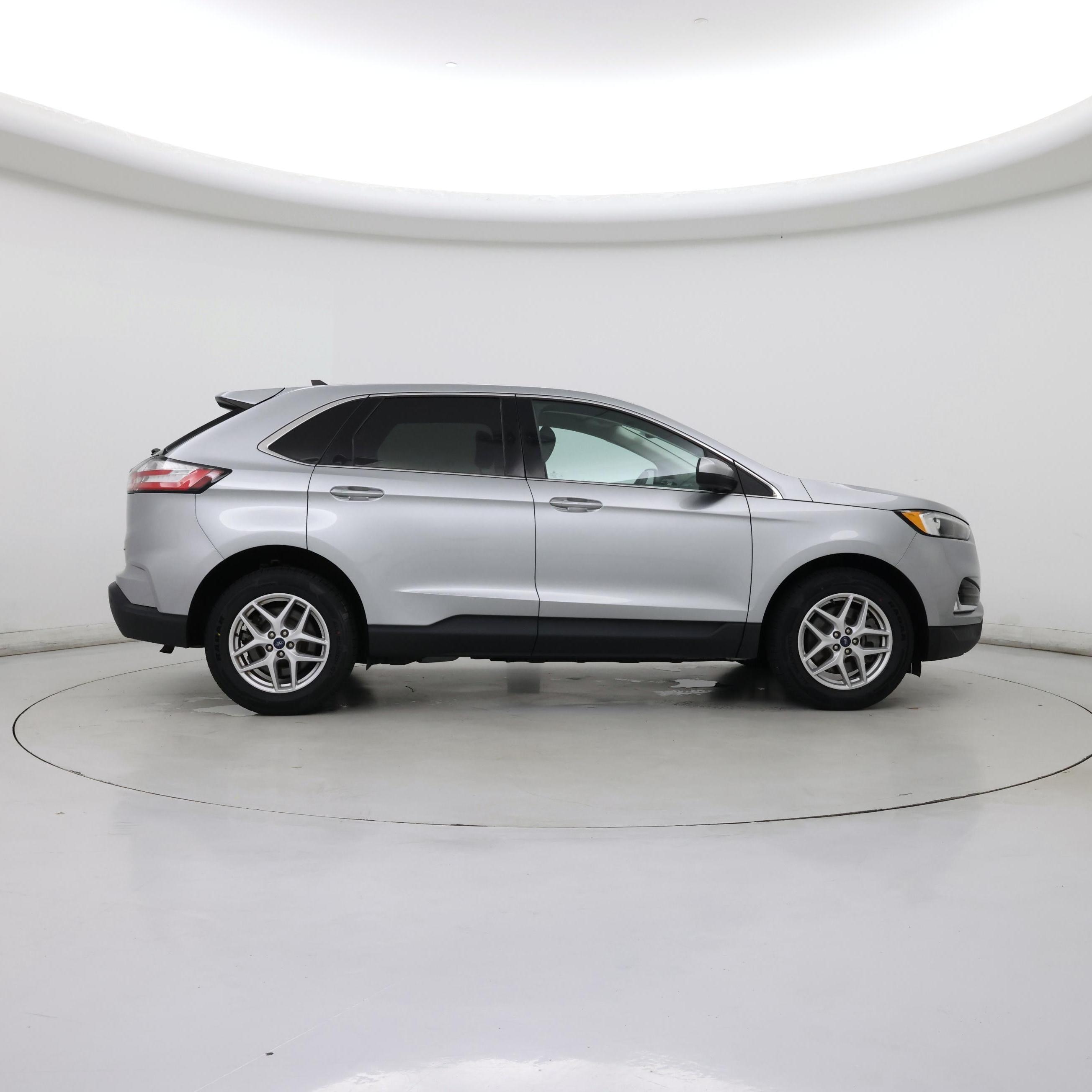 Thumbnail: 2022 Ford Edge - 7