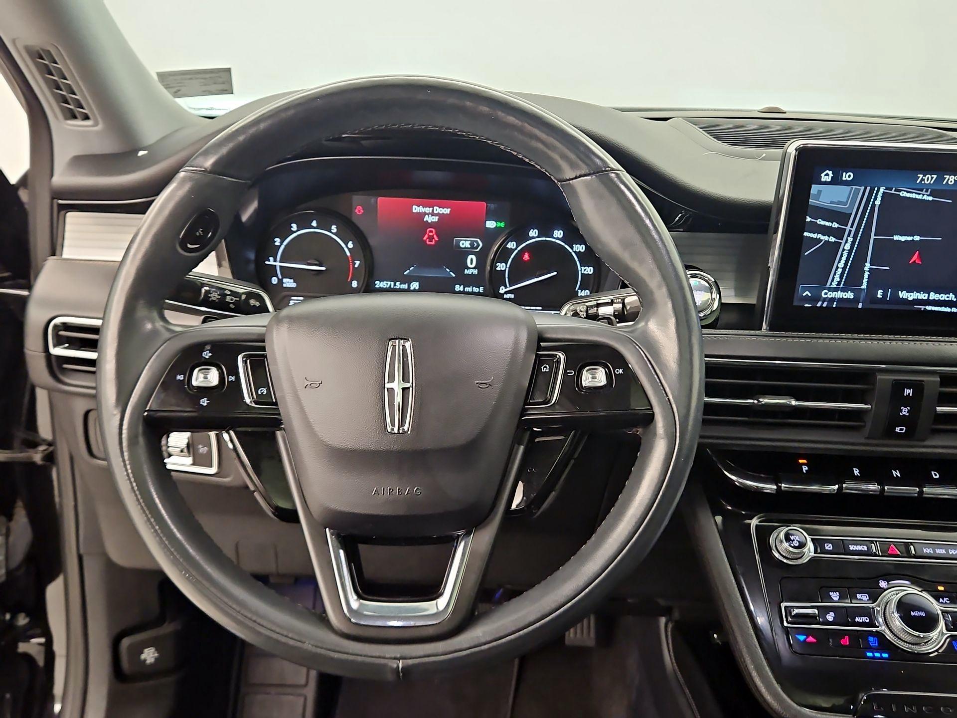 Thumbnail: 2021 Lincoln Corsair - 10