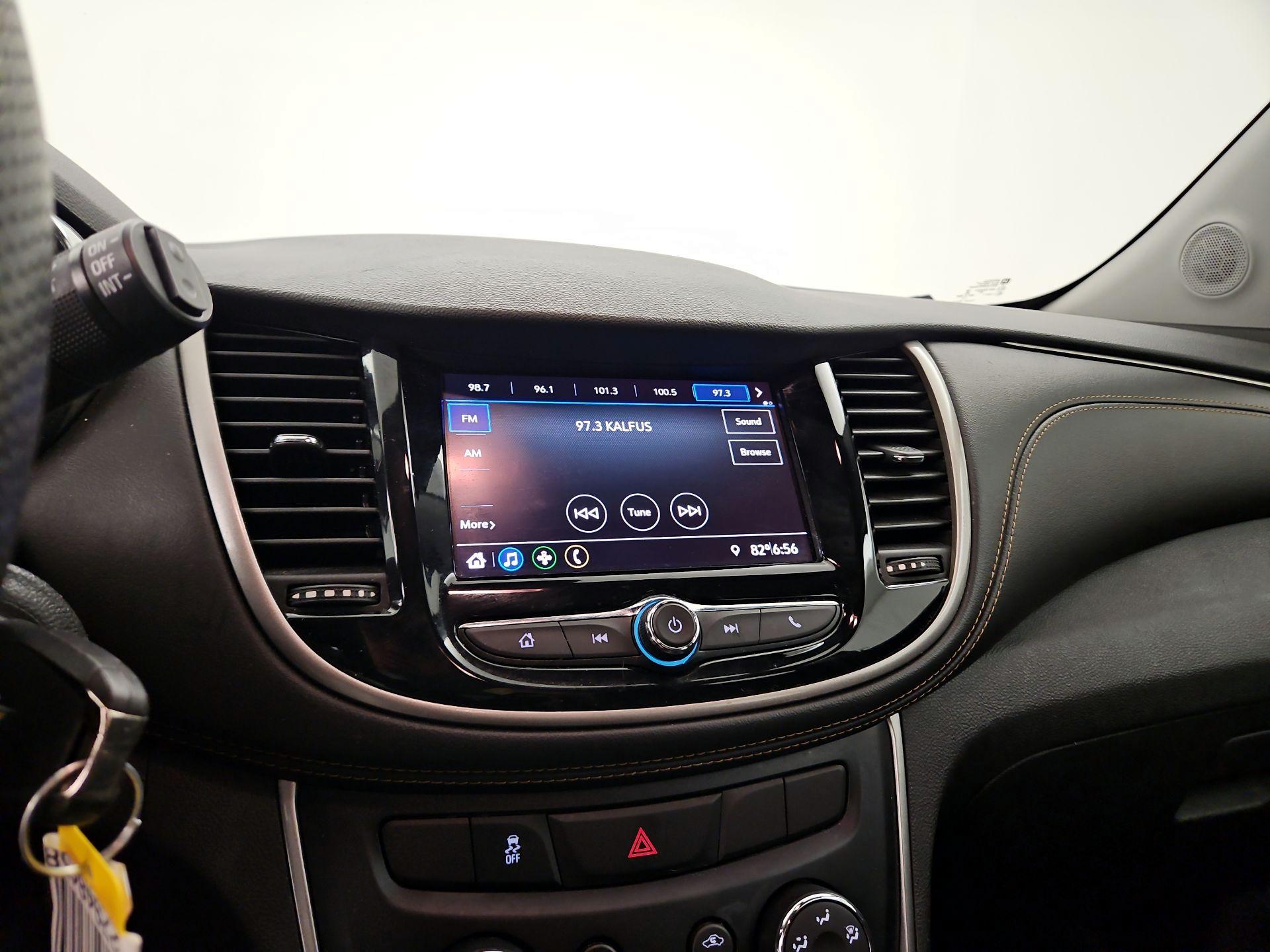 Thumbnail: 2020 Chevrolet Trax - 15