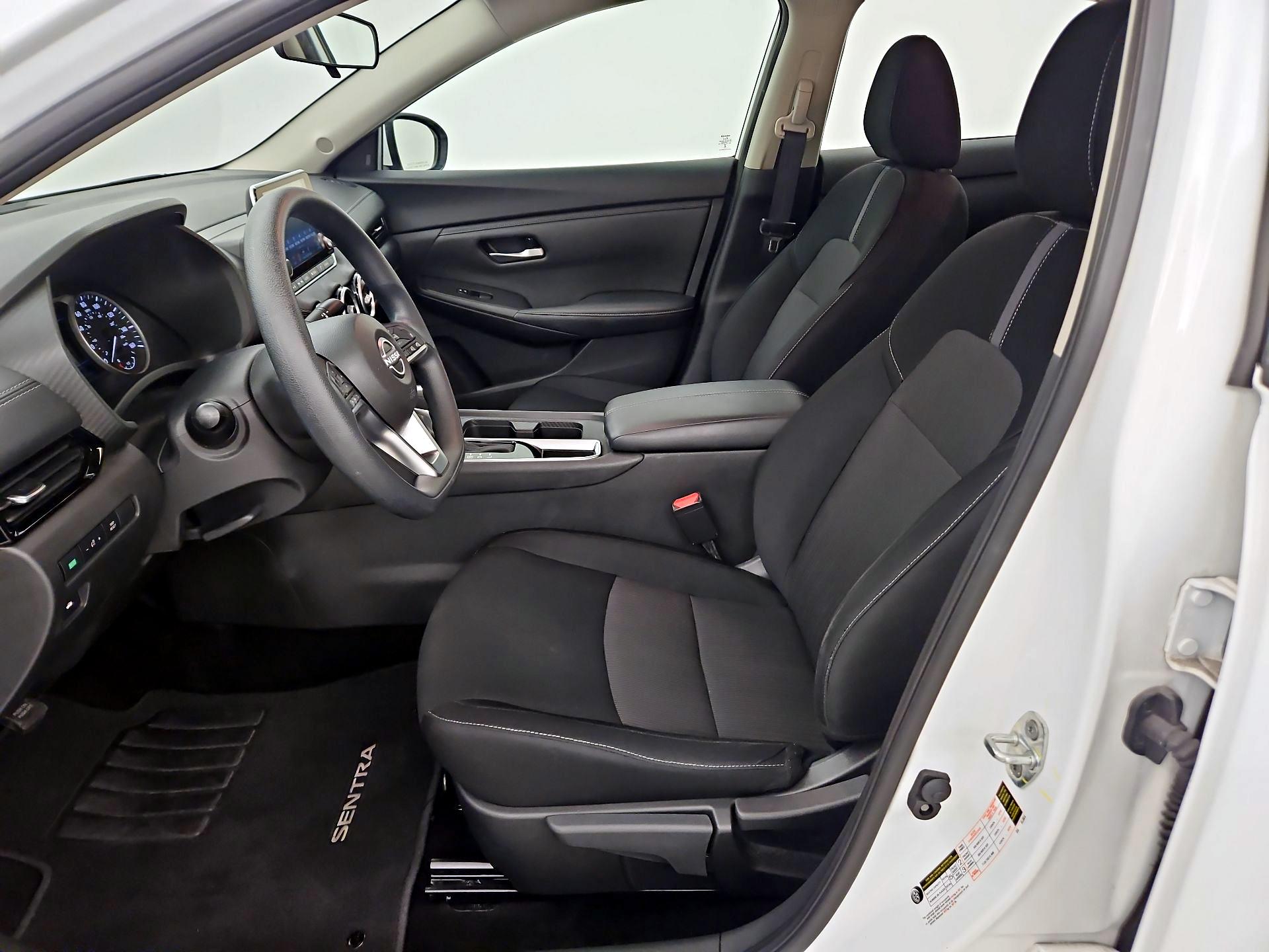 Thumbnail: 2024 Nissan Sentra - 11