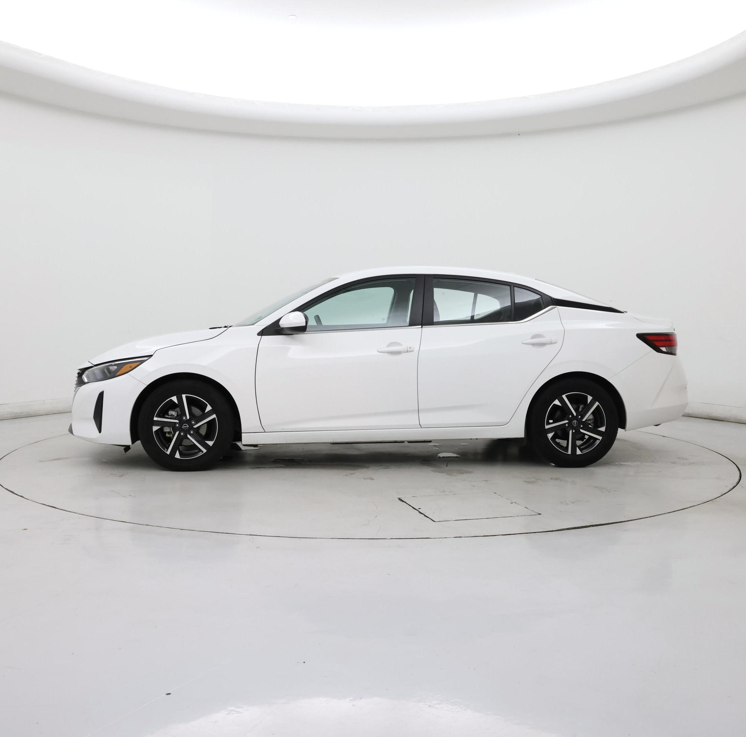 Thumbnail: 2024 Nissan Sentra - 3