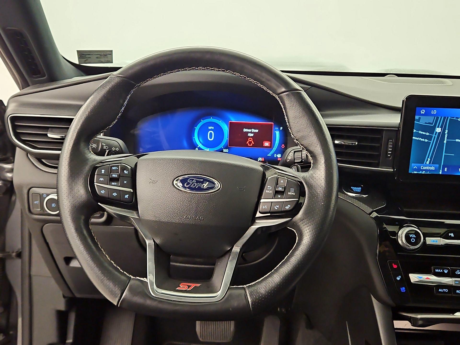 Thumbnail: 2022 Ford Explorer - 10