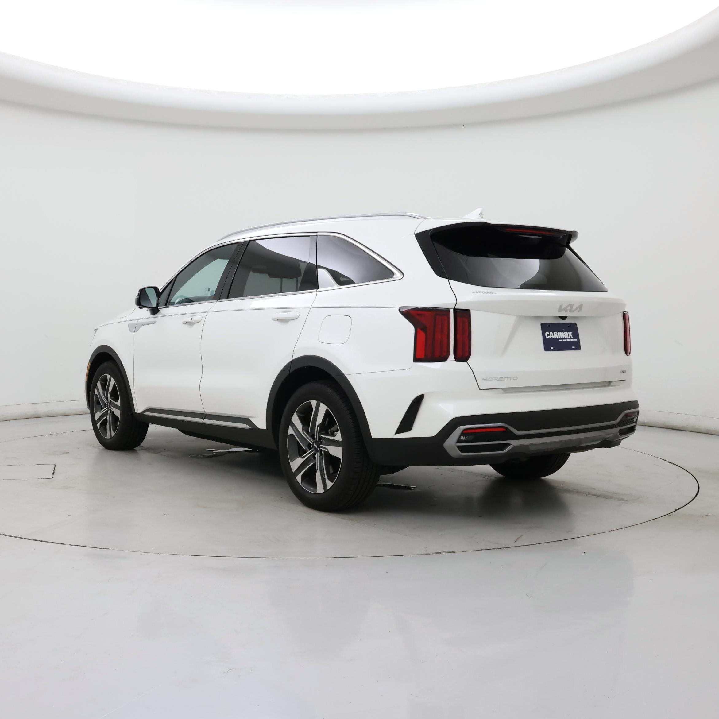 Thumbnail: 2023 Kia Sorento - 2