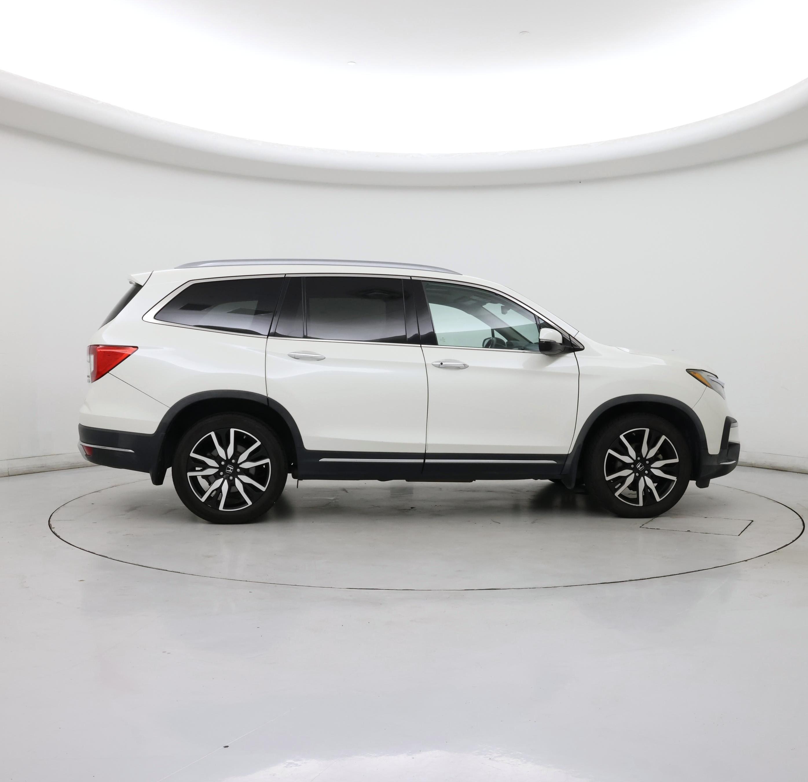 Thumbnail: 2019 Honda Pilot - 7