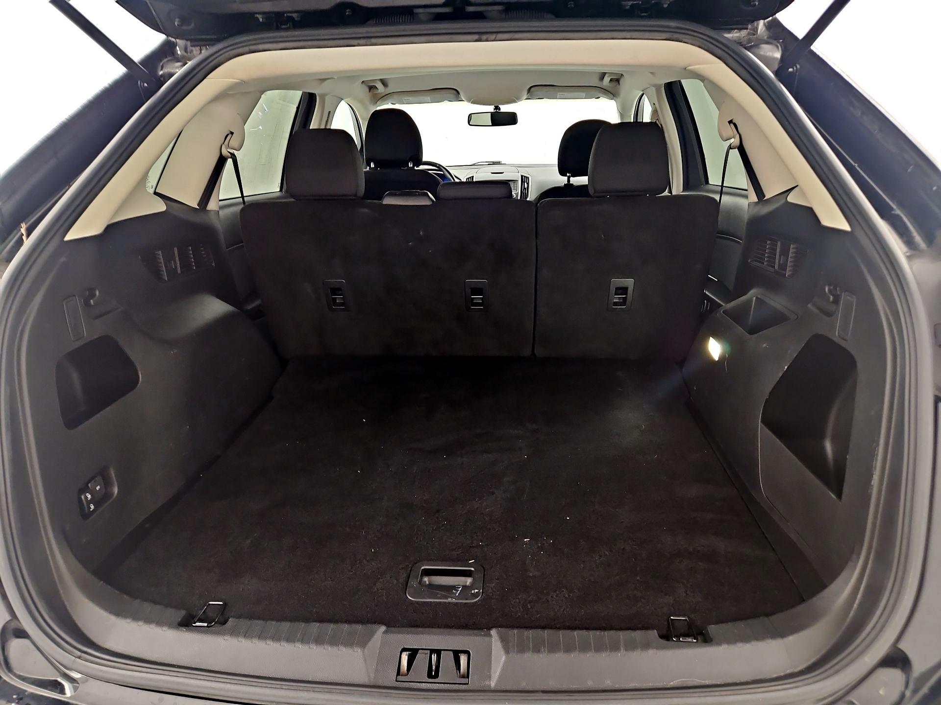 Thumbnail: 2016 Ford Edge - 20