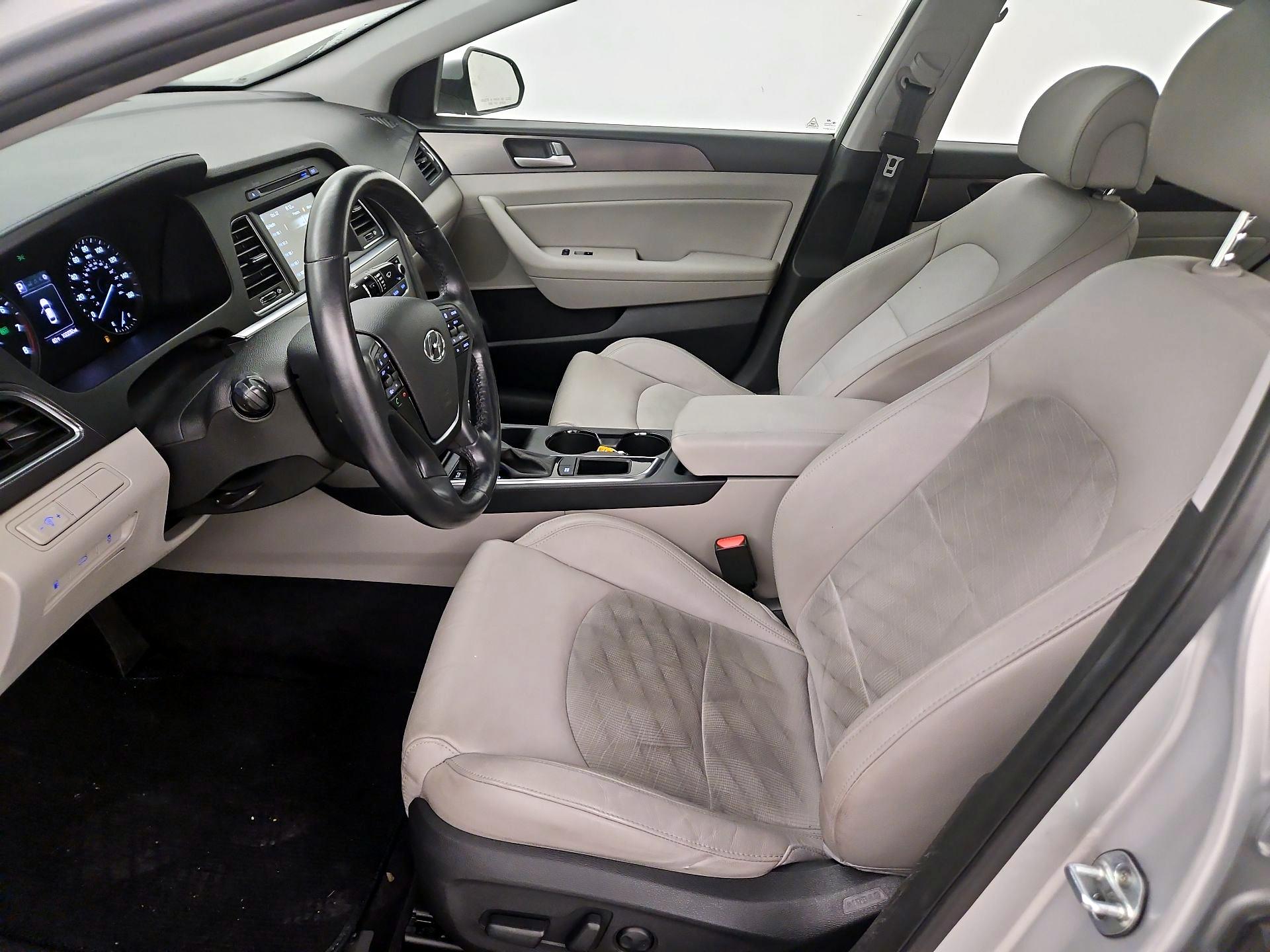 Thumbnail: 2017 Hyundai Sonata - 11