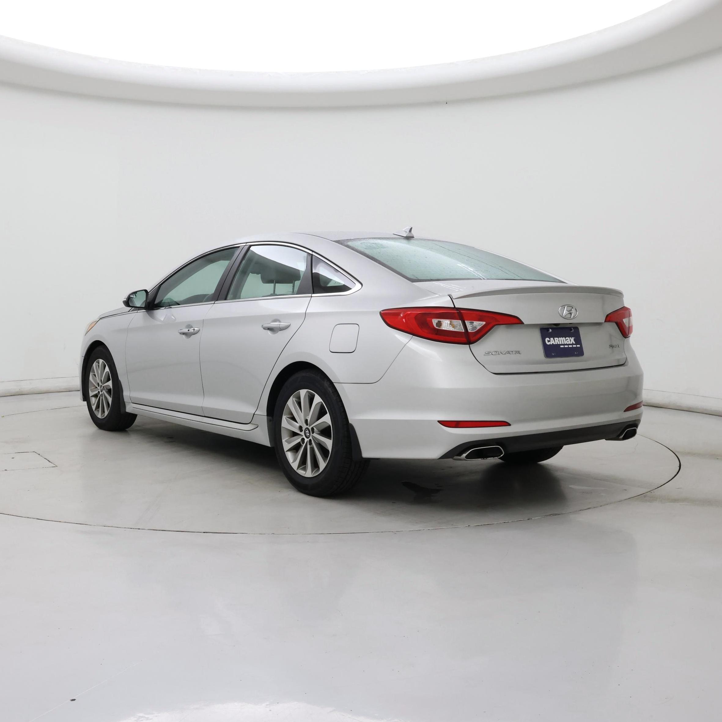 Thumbnail: 2017 Hyundai Sonata - 2