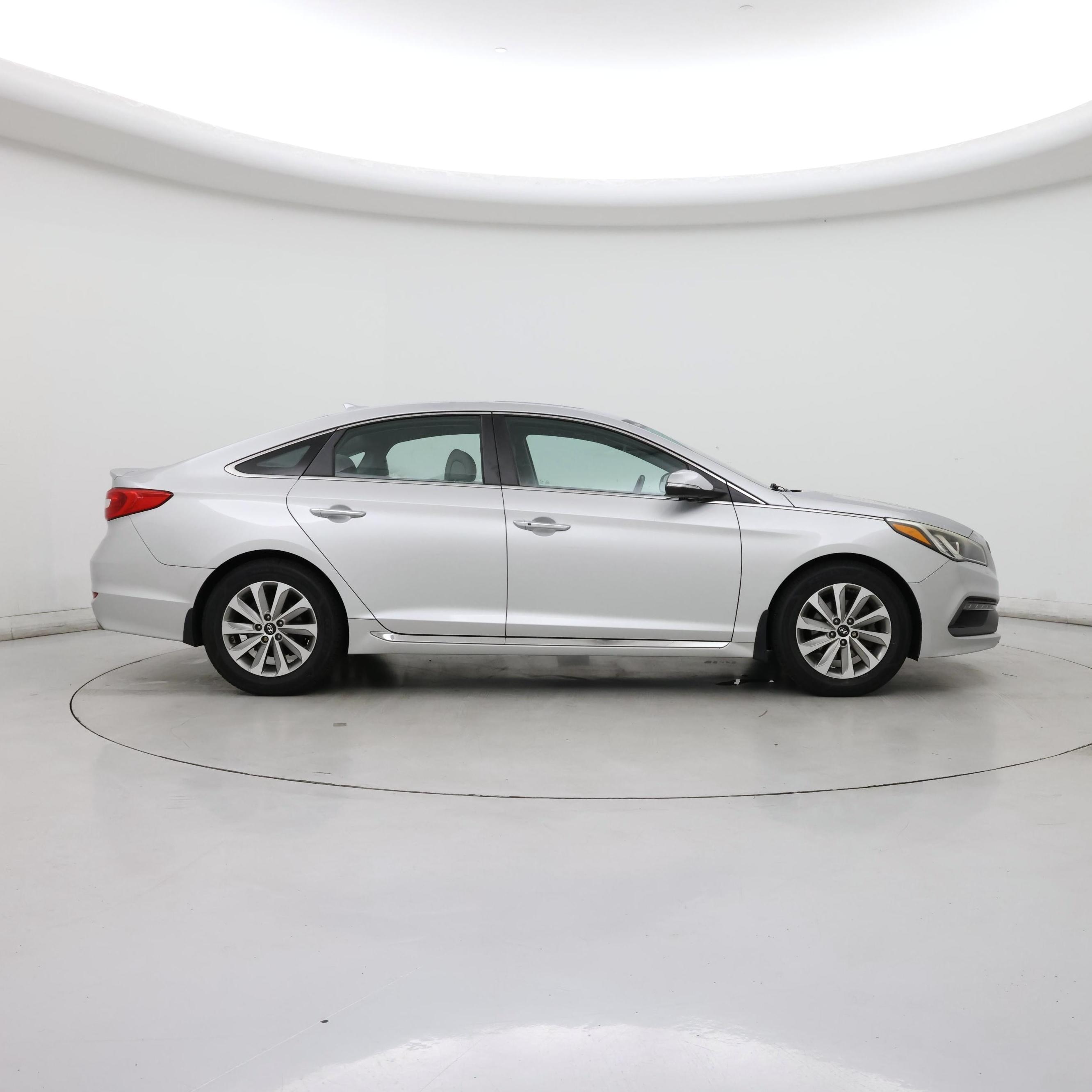 Thumbnail: 2017 Hyundai Sonata - 7