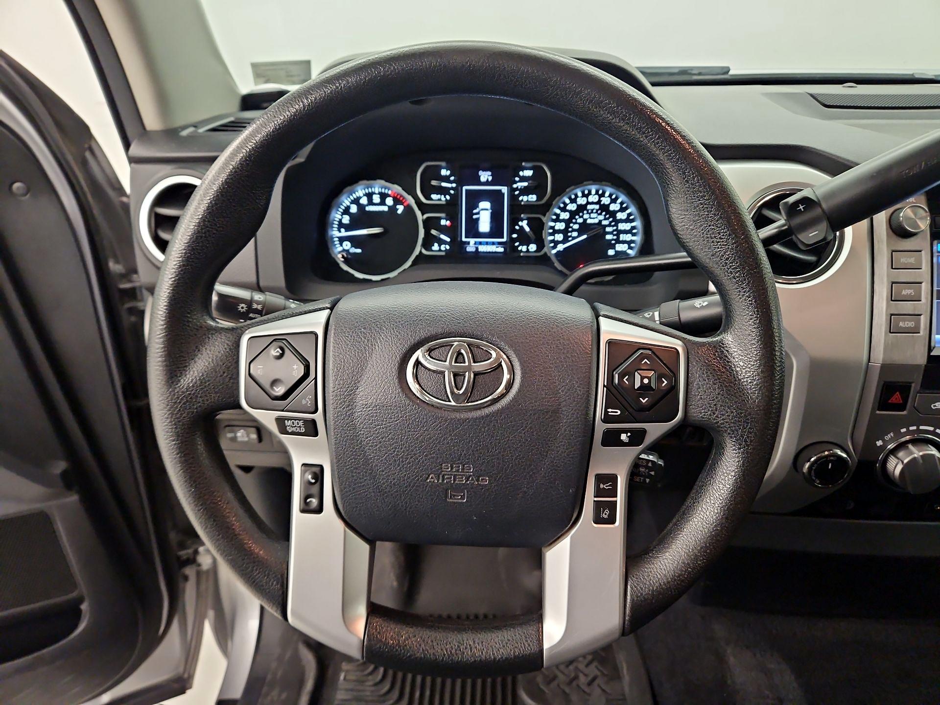 Thumbnail: 2018 Toyota Tundra - 10