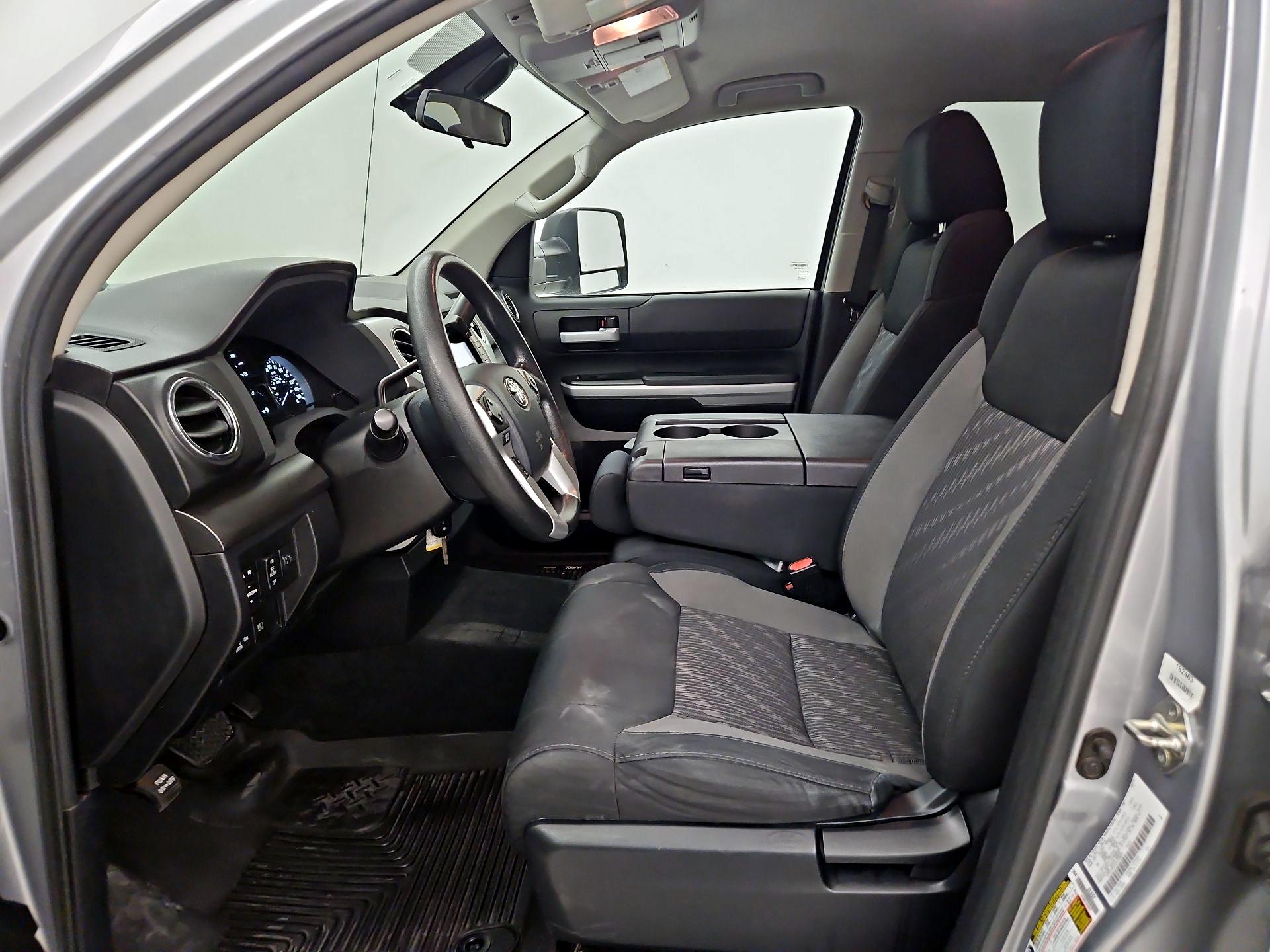 Thumbnail: 2018 Toyota Tundra - 11