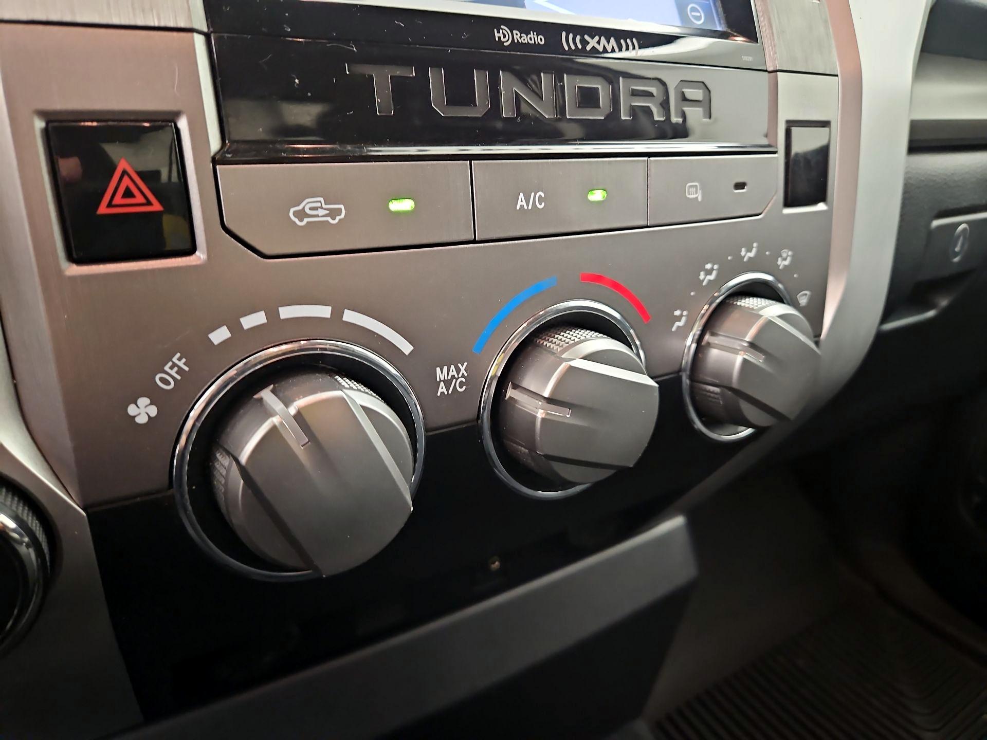 Thumbnail: 2018 Toyota Tundra - 17