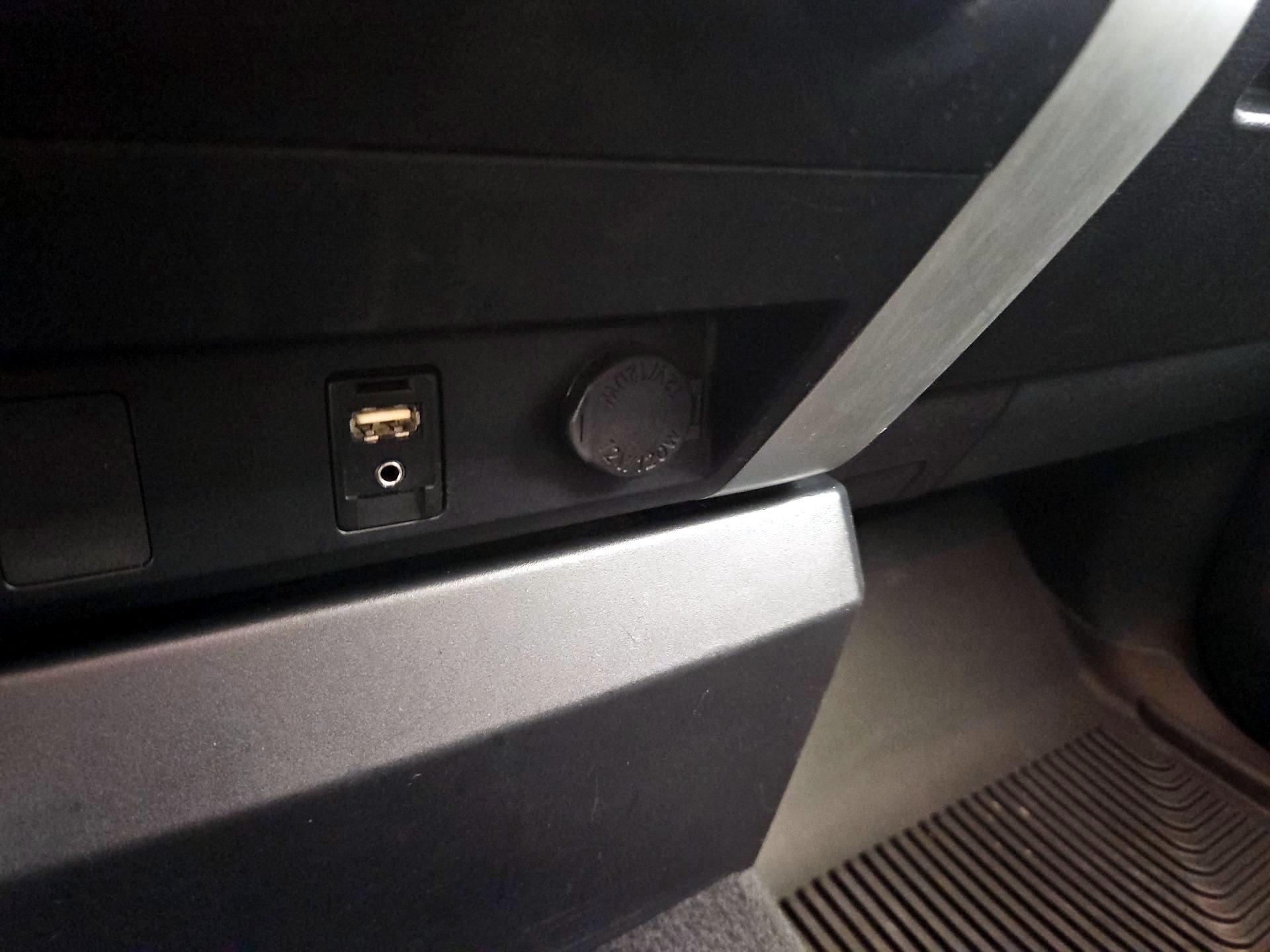 Thumbnail: 2018 Toyota Tundra - 19