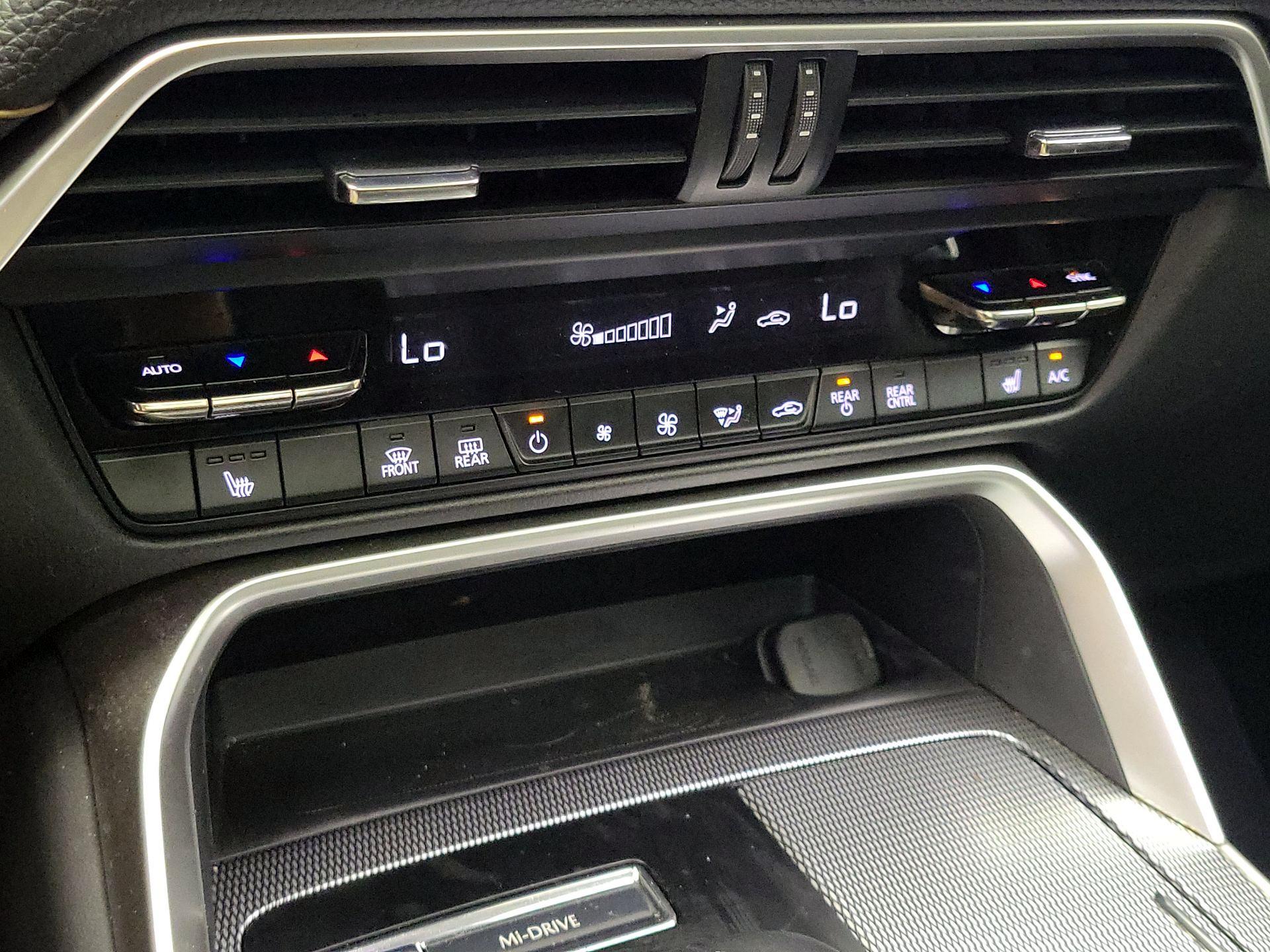 Thumbnail: 2024 Mazda CX-90 - 17