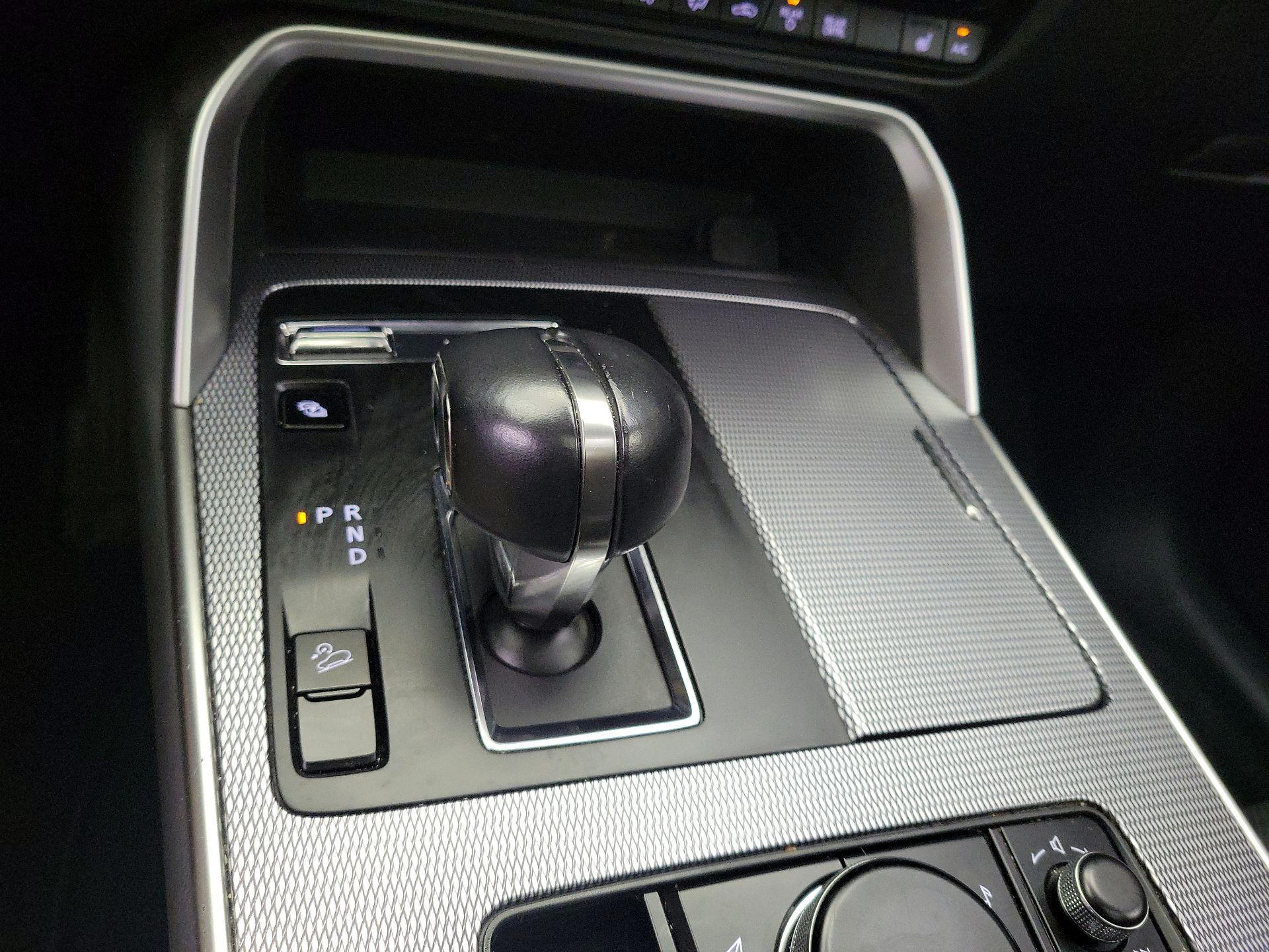 Thumbnail: 2024 Mazda CX-90 - 18