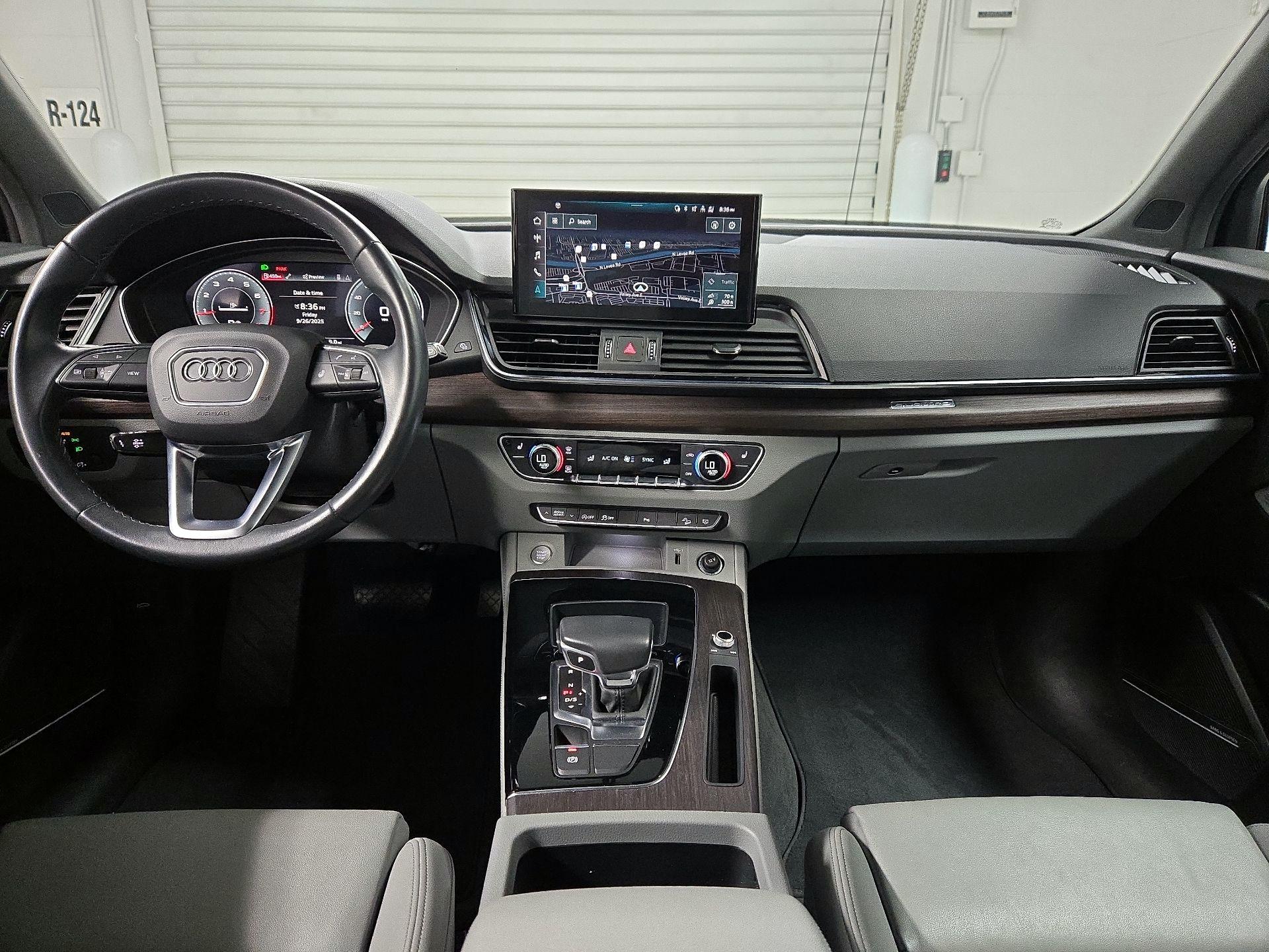 Thumbnail: 2022 Audi Q5 - 9