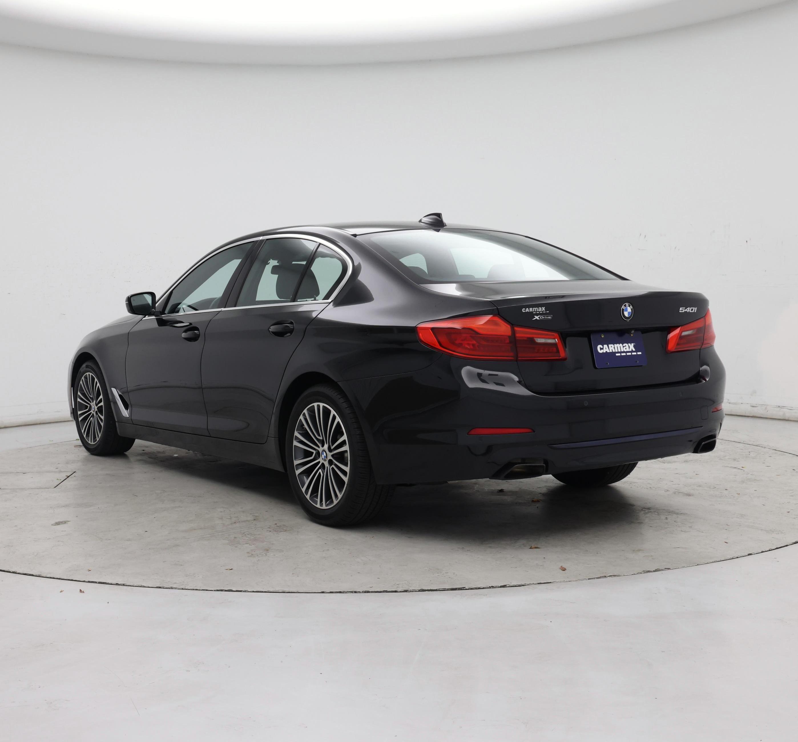 Thumbnail: 2020 BMW 5 Series - 2