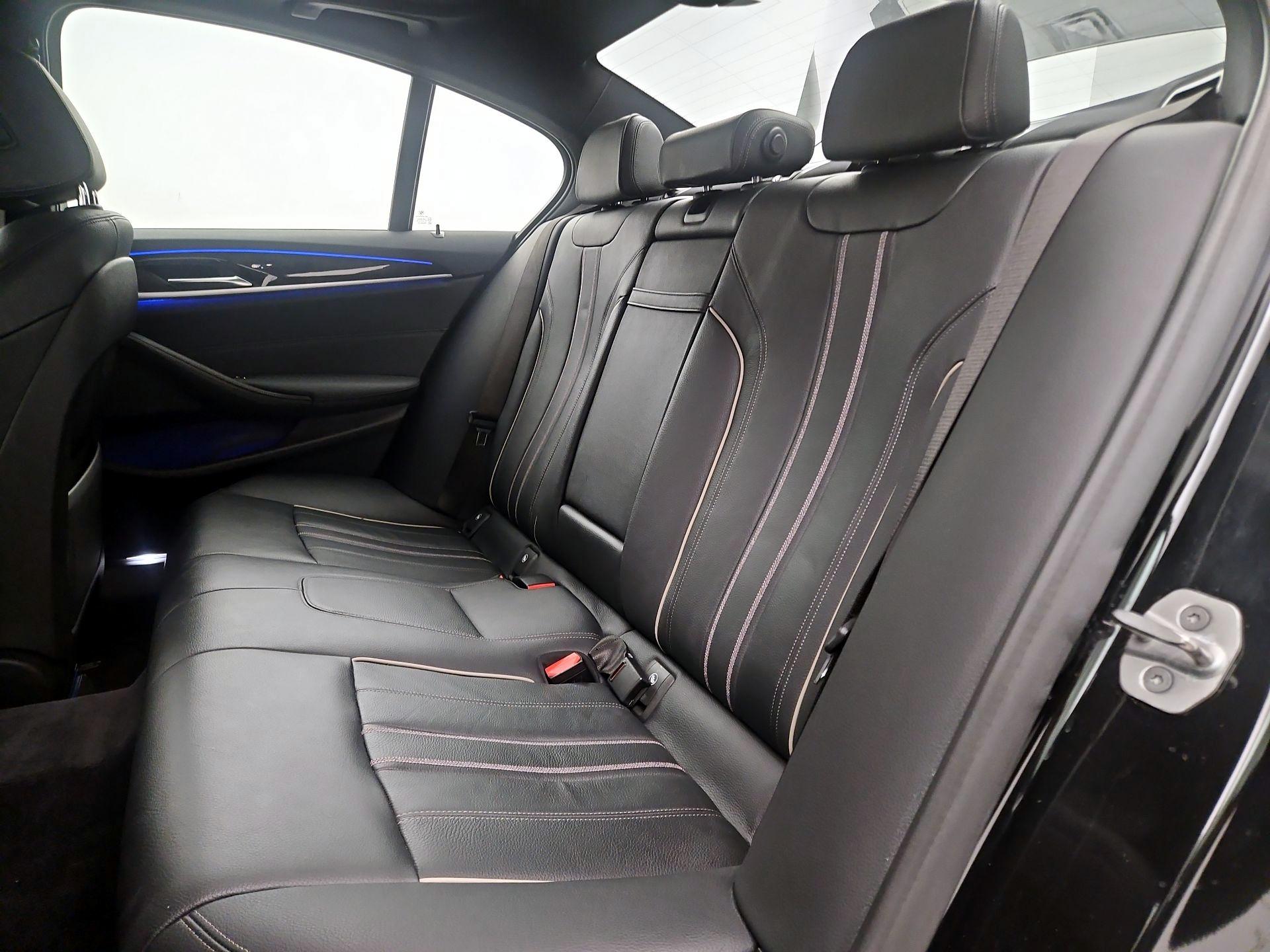 Thumbnail: 2020 BMW 5 Series - 20