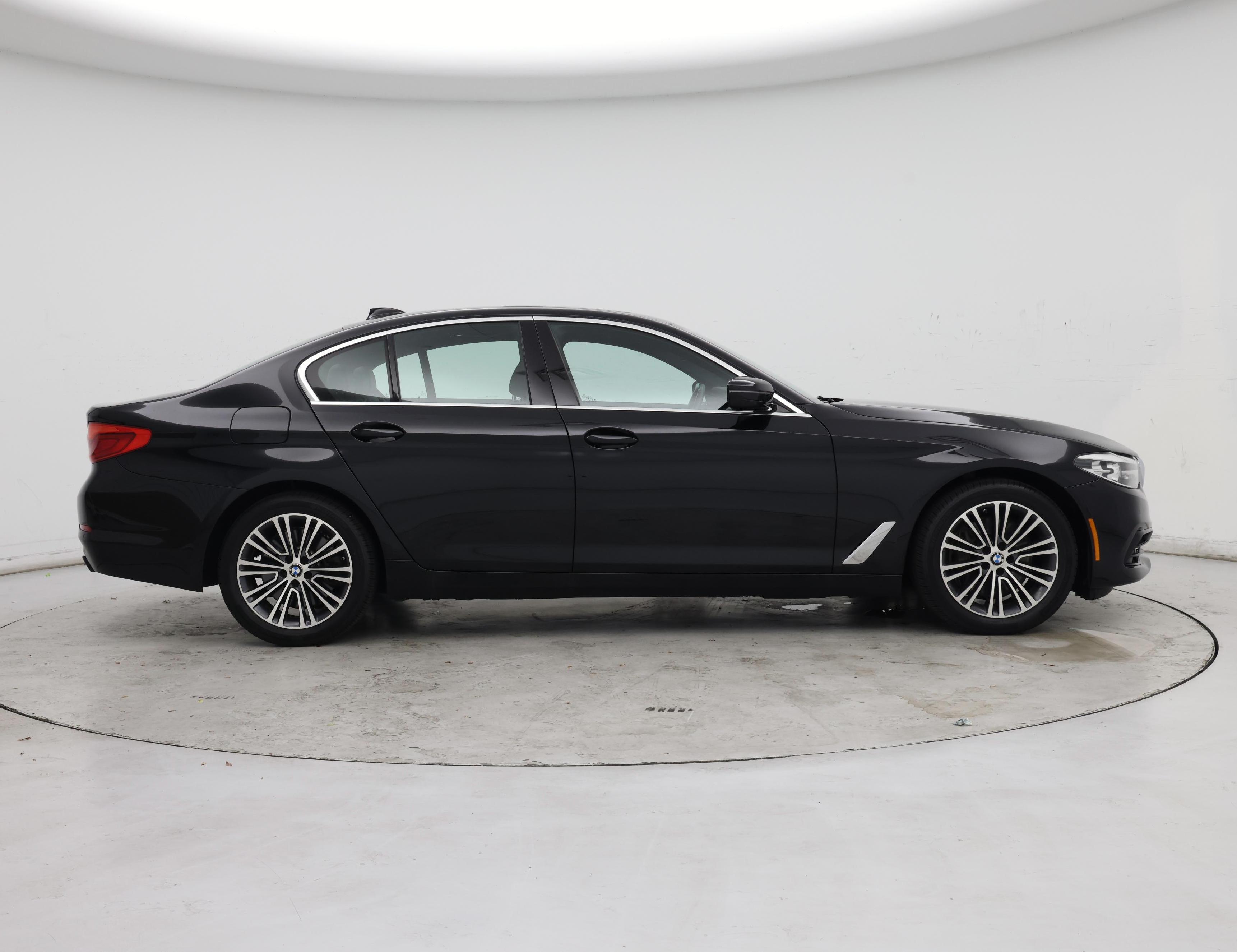 Thumbnail: 2020 BMW 5 Series - 7