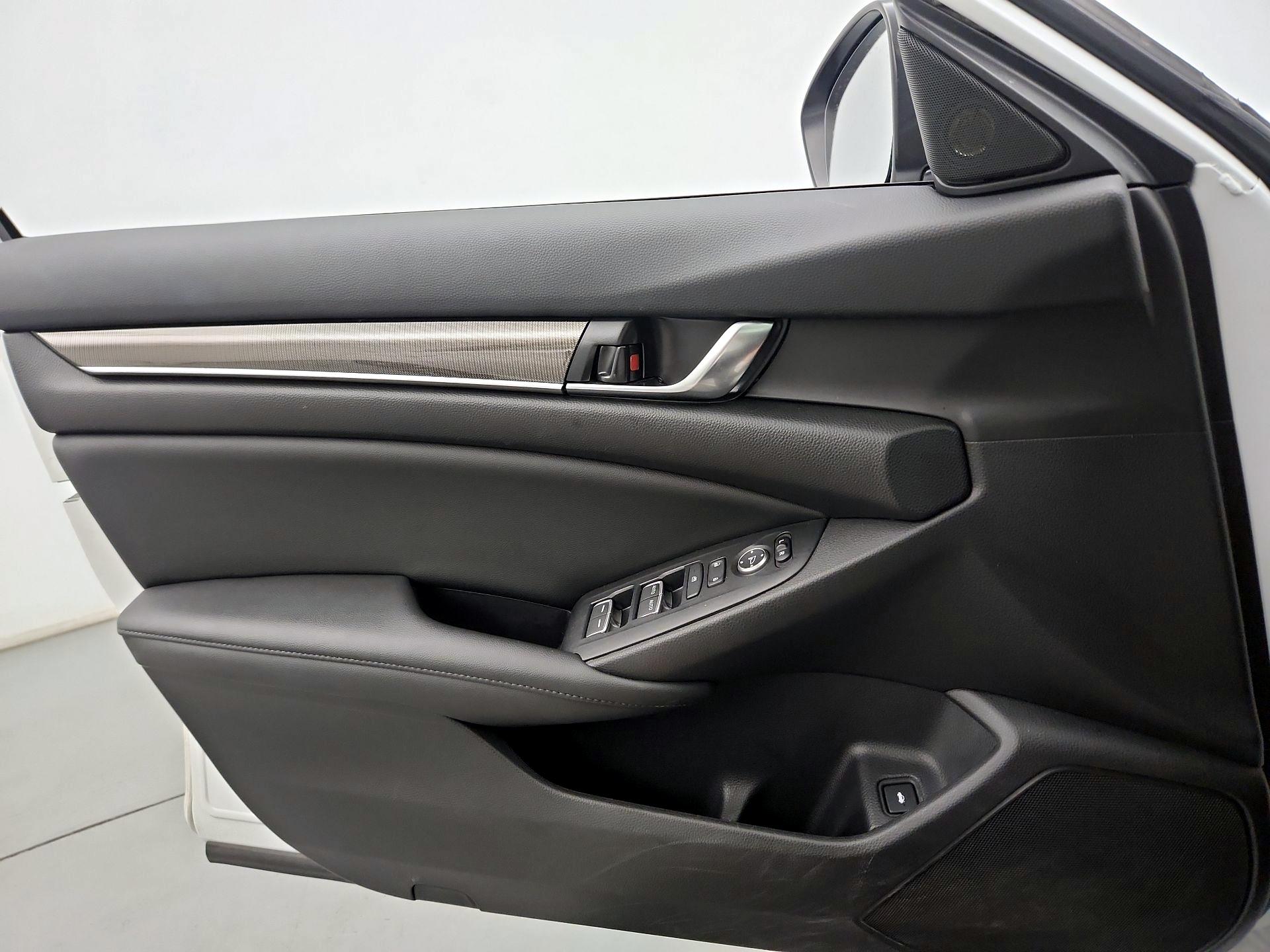 Thumbnail: 2022 Honda Accord - 12