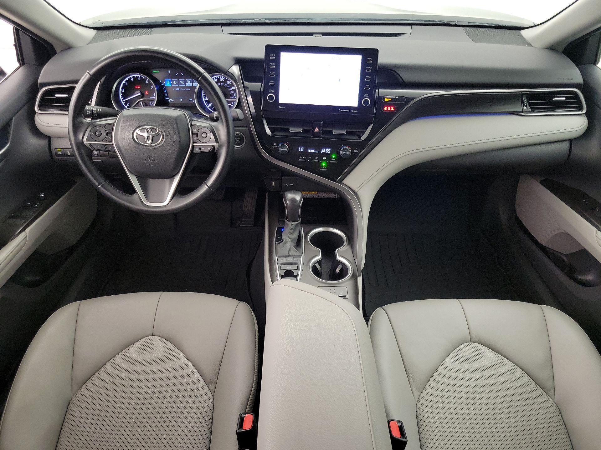 Thumbnail: 2021 Toyota Camry - 9