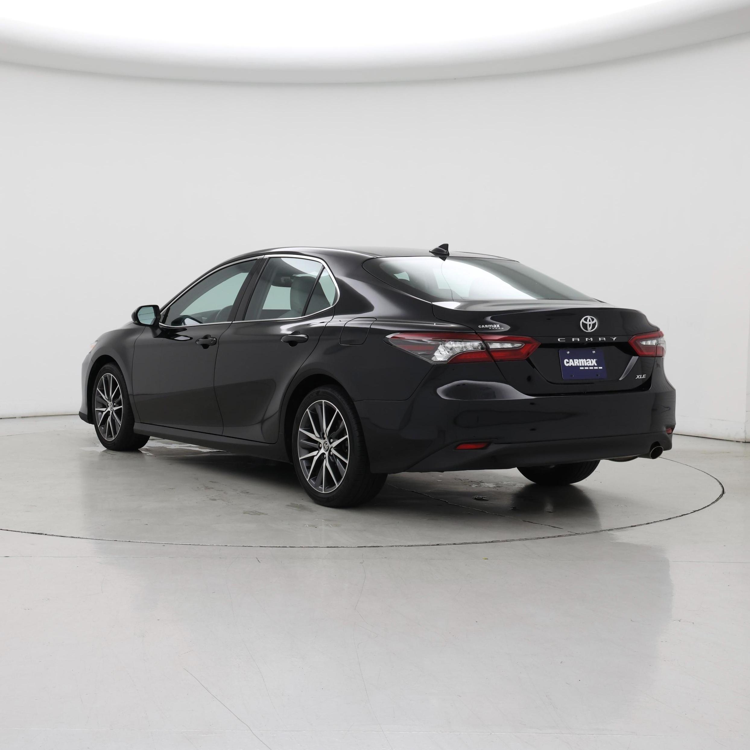 Thumbnail: 2021 Toyota Camry - 2