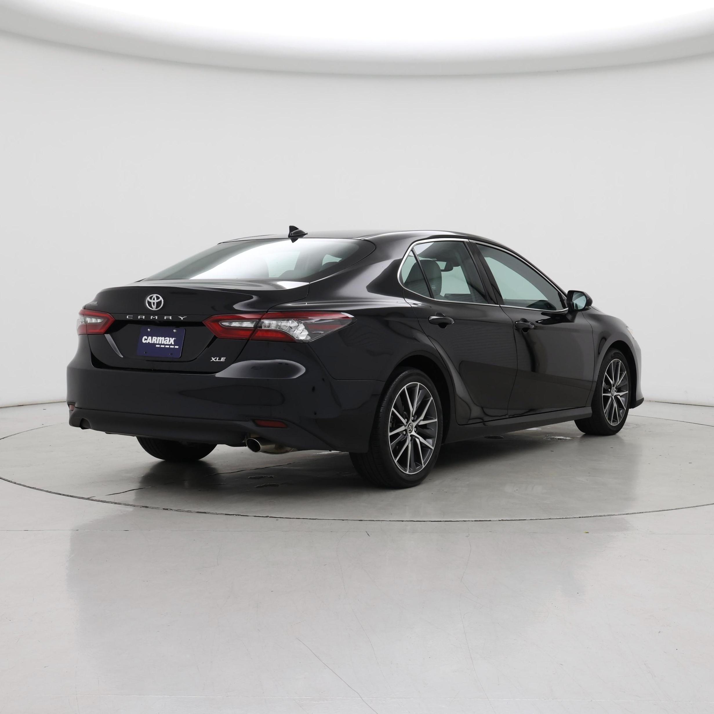 Thumbnail: 2021 Toyota Camry - 8