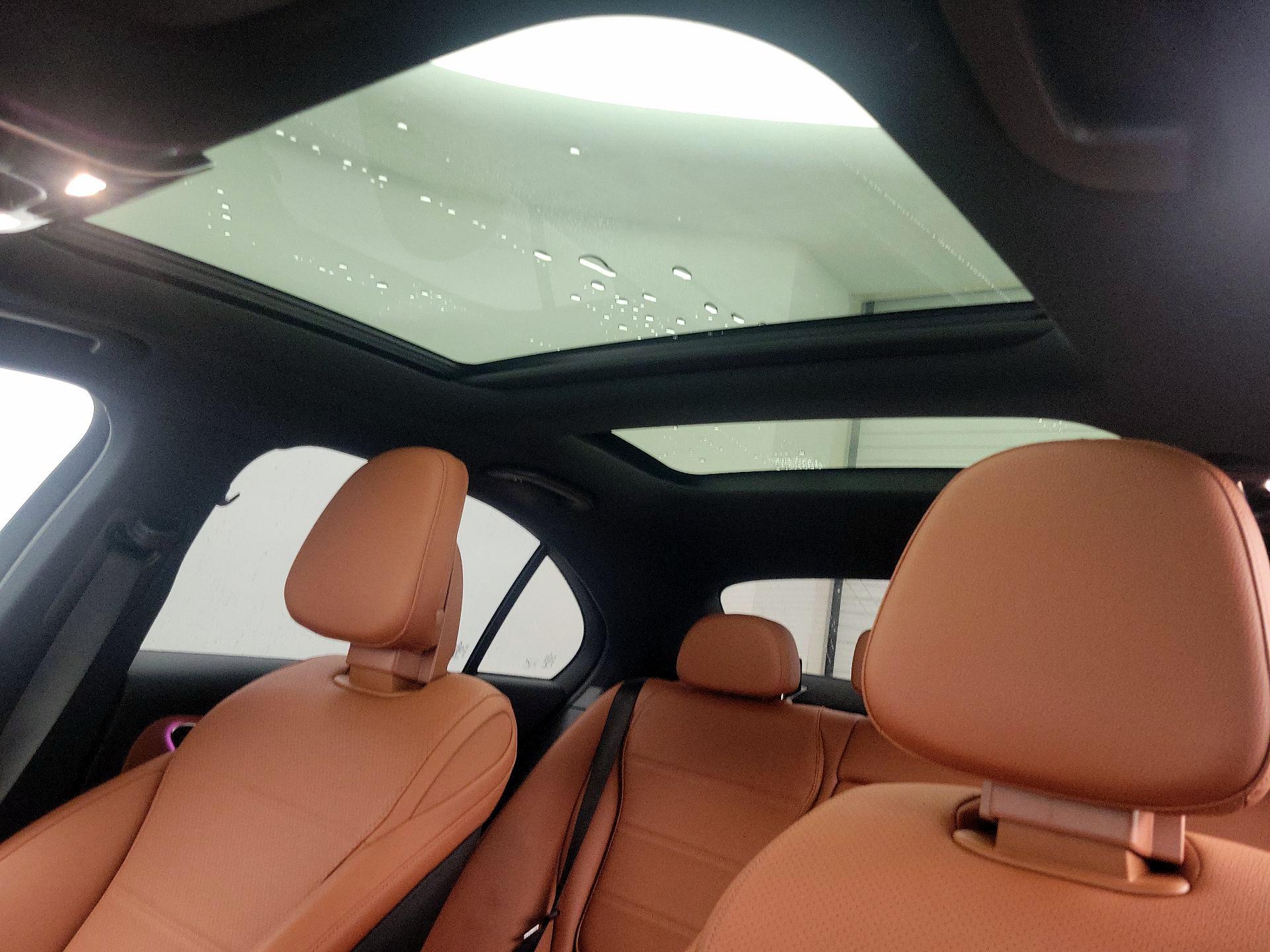 Thumbnail: 2022 Mercedes-Benz C-Class - 20