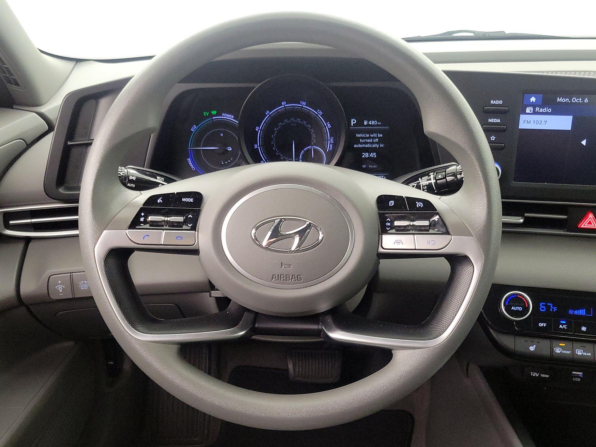 Thumbnail: 2021 Hyundai Elantra - 10