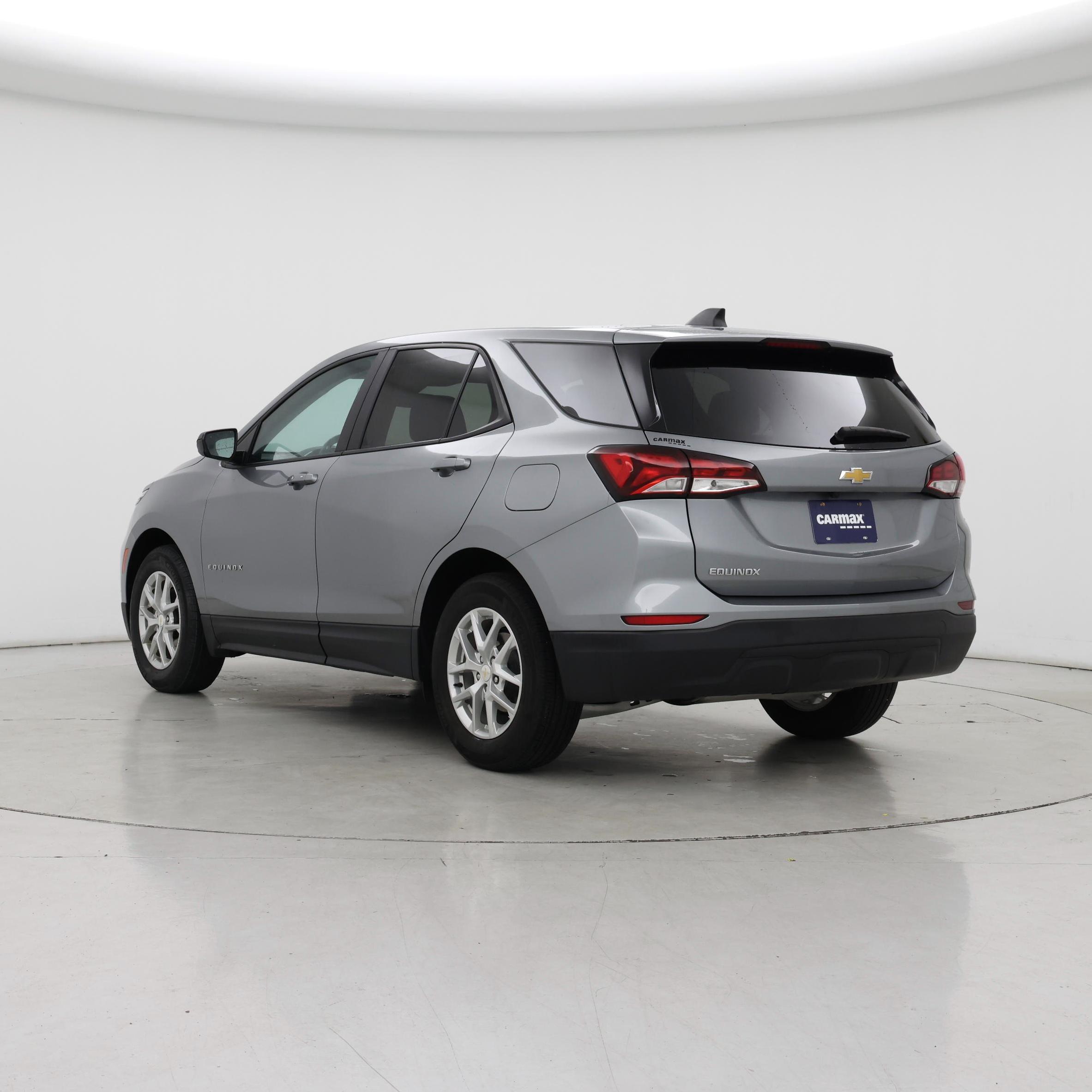 Thumbnail: 2023 Chevrolet Equinox - 2